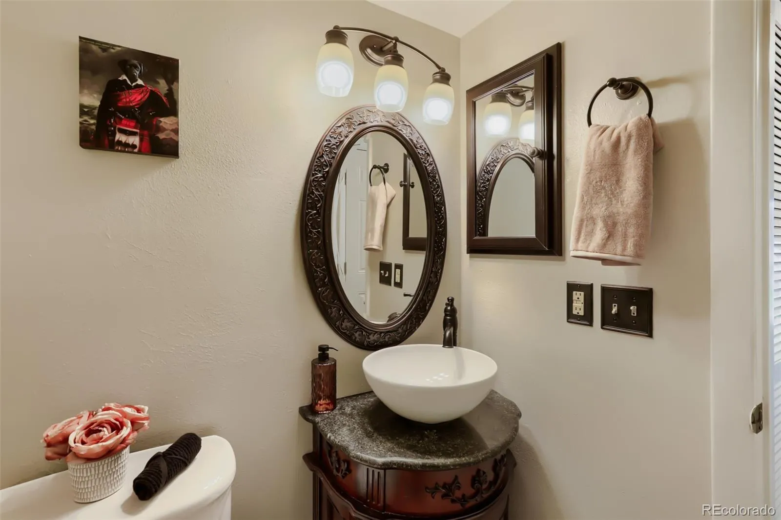 04152026211300 1600 17