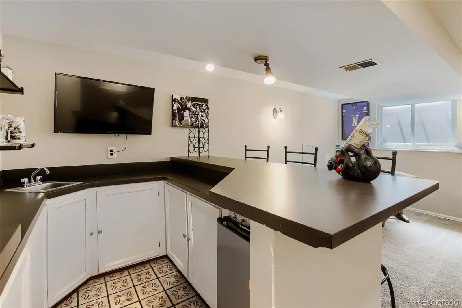 04152026211300 1600 30