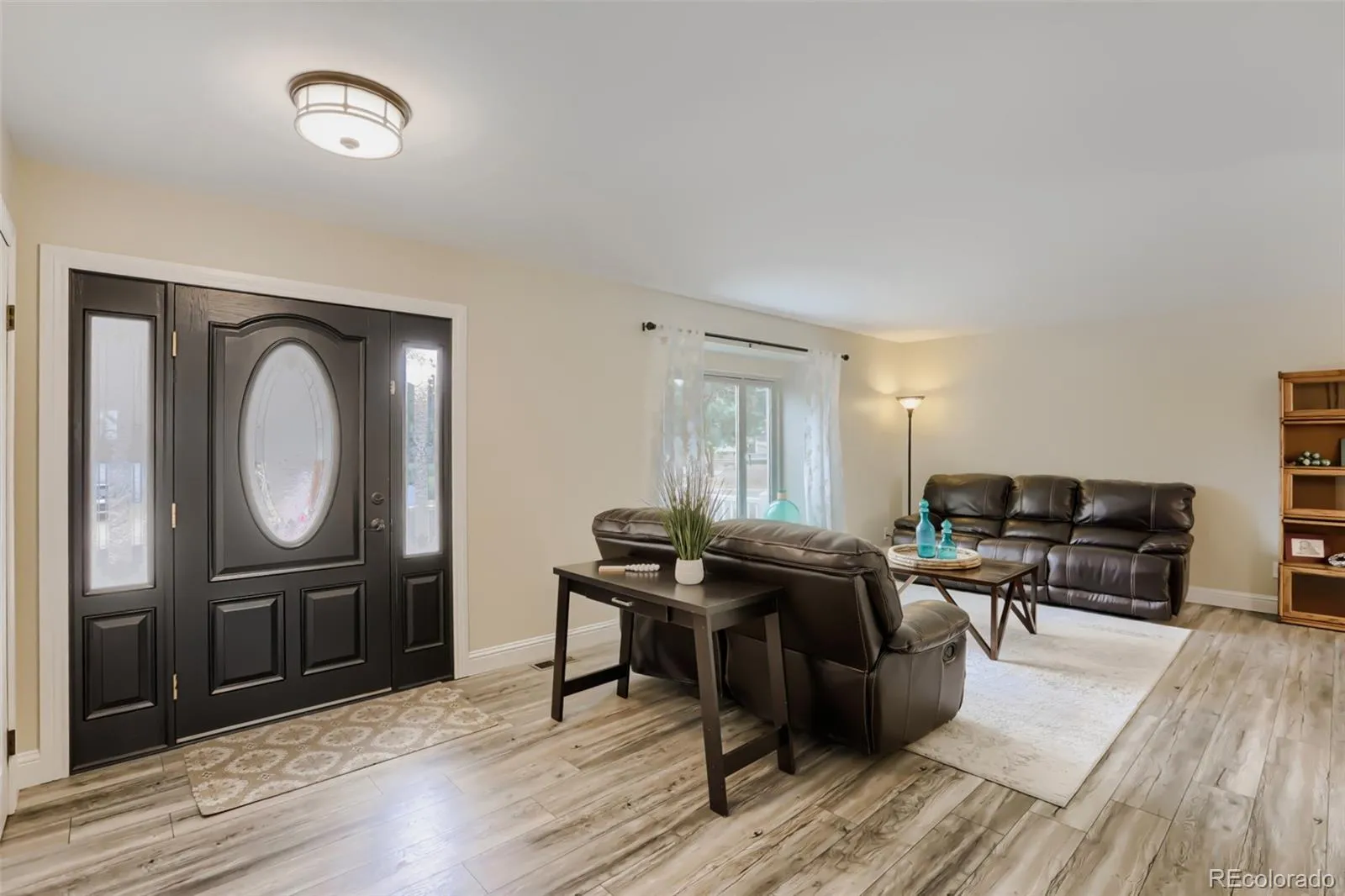 04152026211300 1600 5