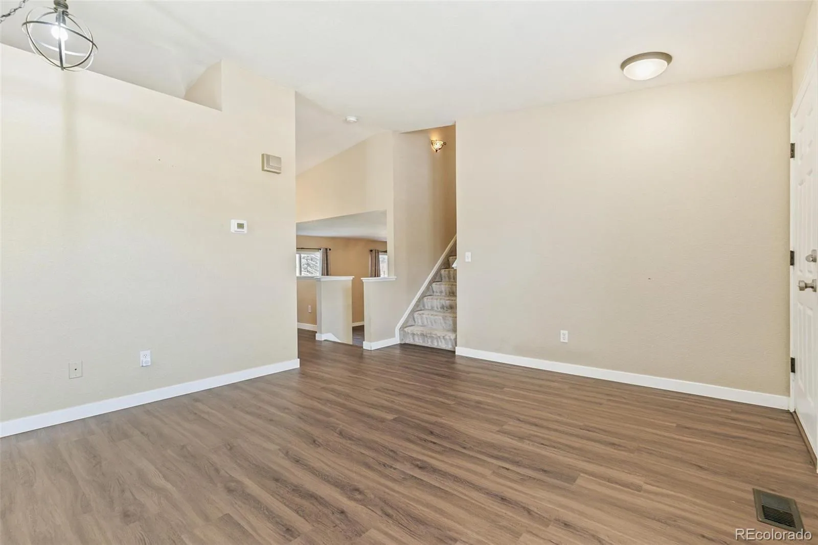 7845 Mule Deer Place Littleton CO 80125 | MLS #REC8201347 06172026001032 1600 3