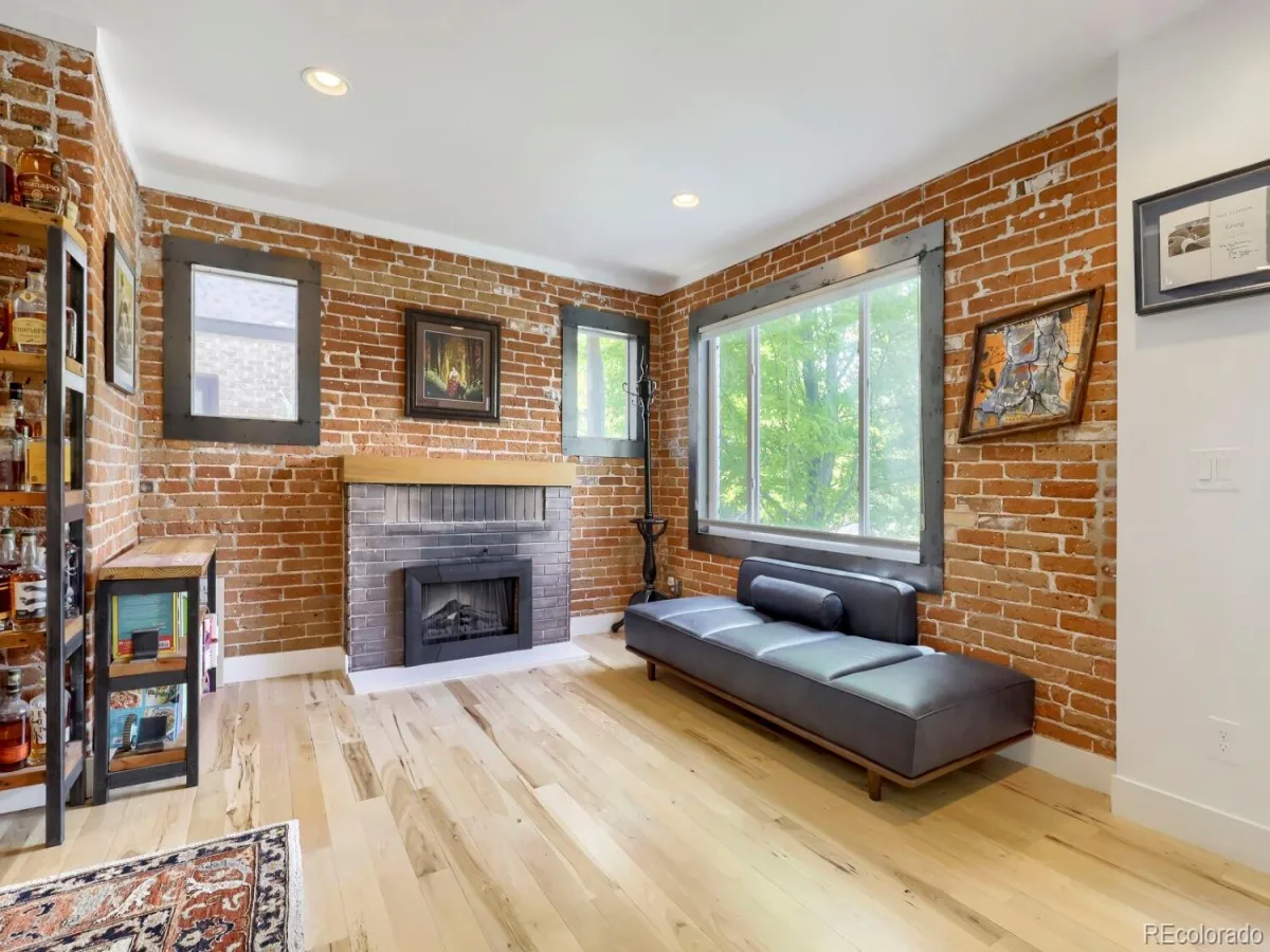 2368 N Glencoe Street Denver CO 80207 MLS #REC8201867 05312026221520 1200 19