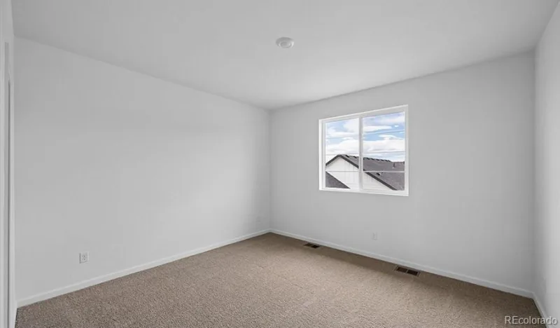 6583 N Malta Street Aurora CO 80019 | MLS #REC8203746 09222026085540 800 16