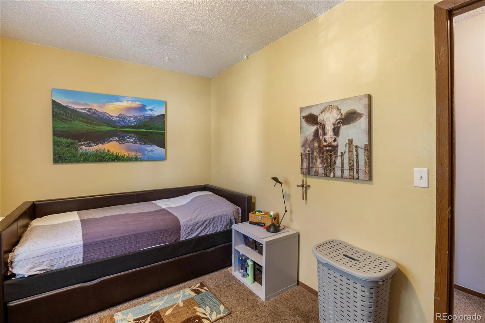 39 S Nome Street Aurora CO 80012 | MLS #REC8204541 08162026050213 1600 22