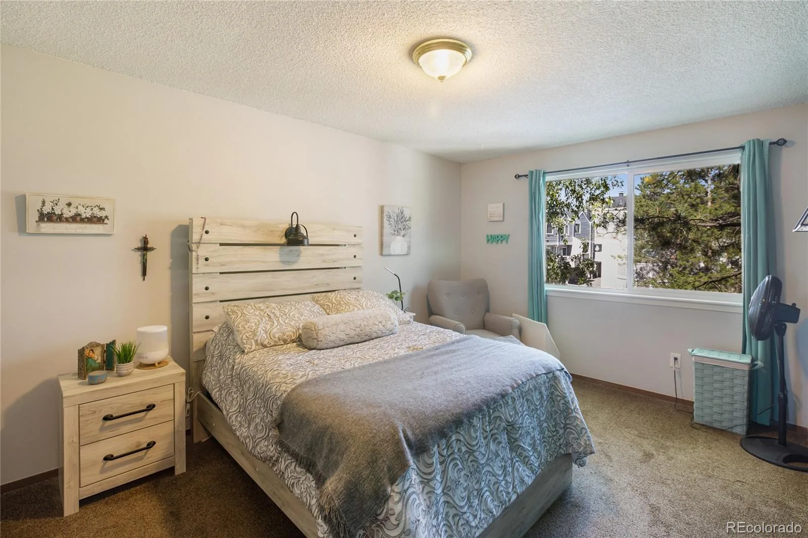 39 S Nome Street Aurora CO 80012 | MLS #REC8204541 08162026050213 1600 23