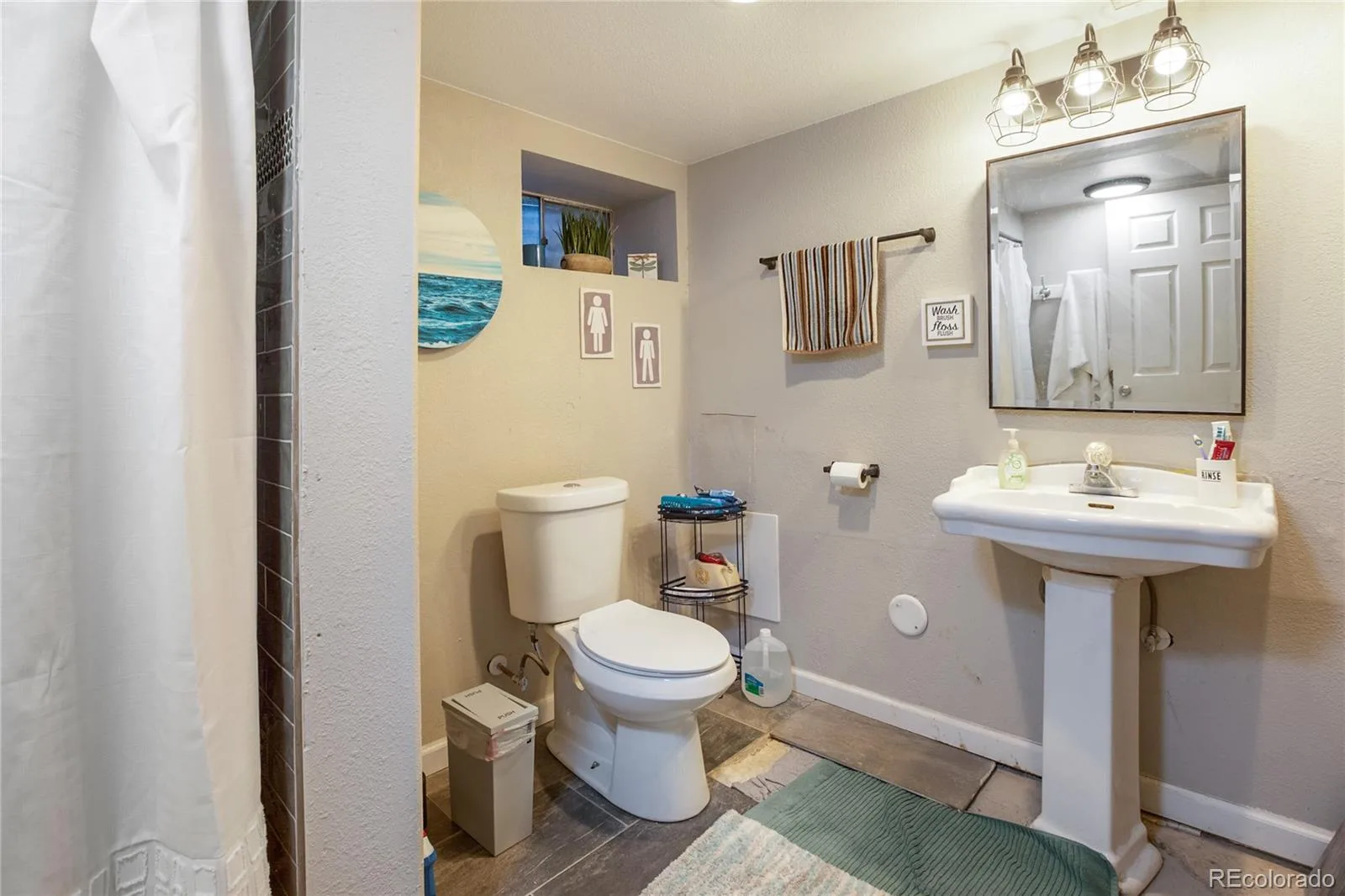 39 S Nome Street Aurora CO 80012 | MLS #REC8204541 08162026050213 1600 30