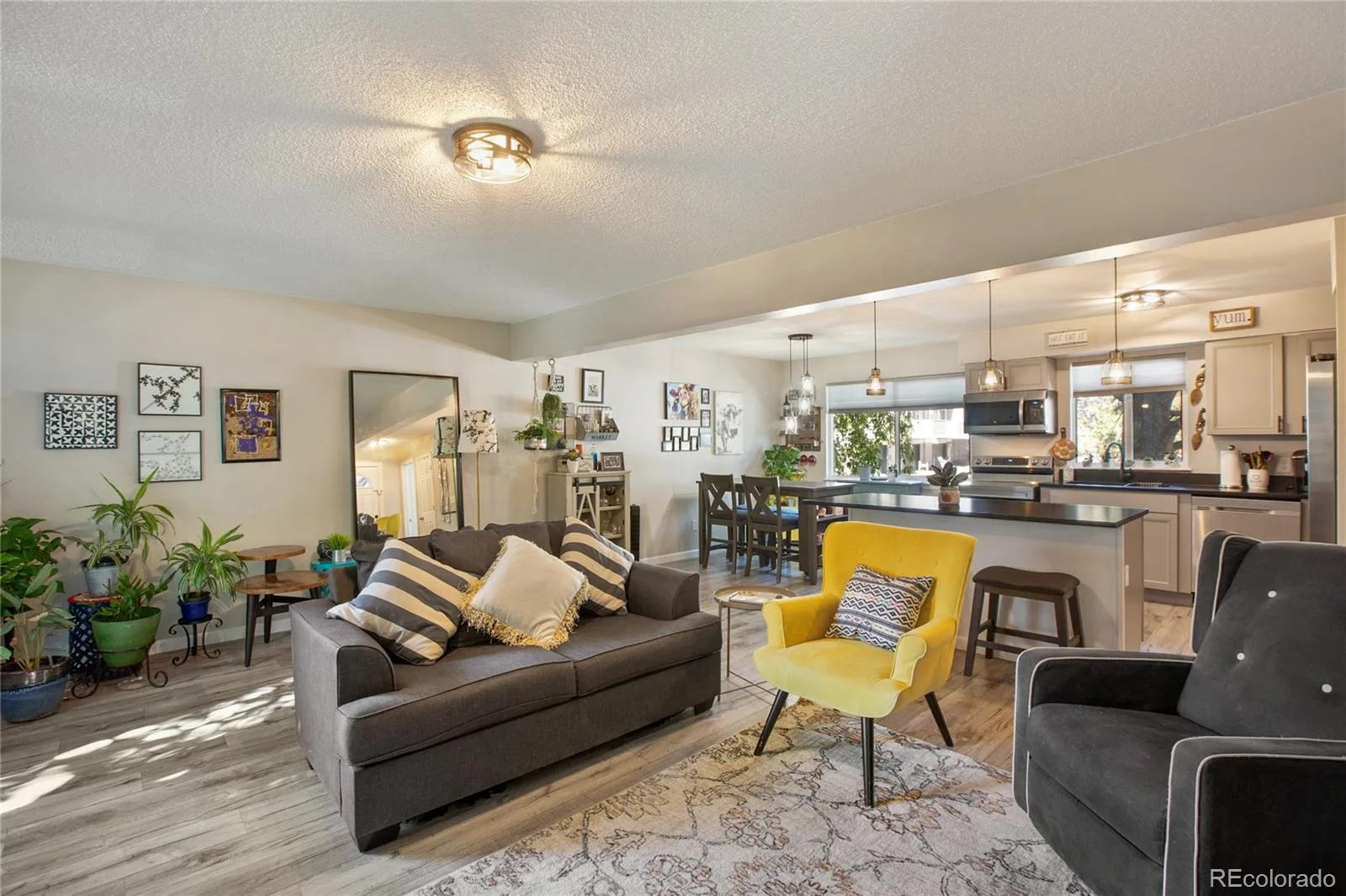 39 S Nome Street Aurora CO 80012 | MLS #REC8204541 08162026050213 1600 5