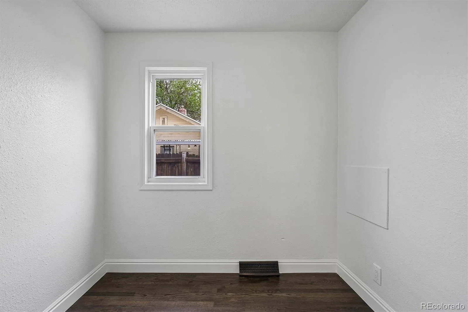 176 S King Street Denver CO 80219 | MLS #REC8208037 07312026190801 1600 19