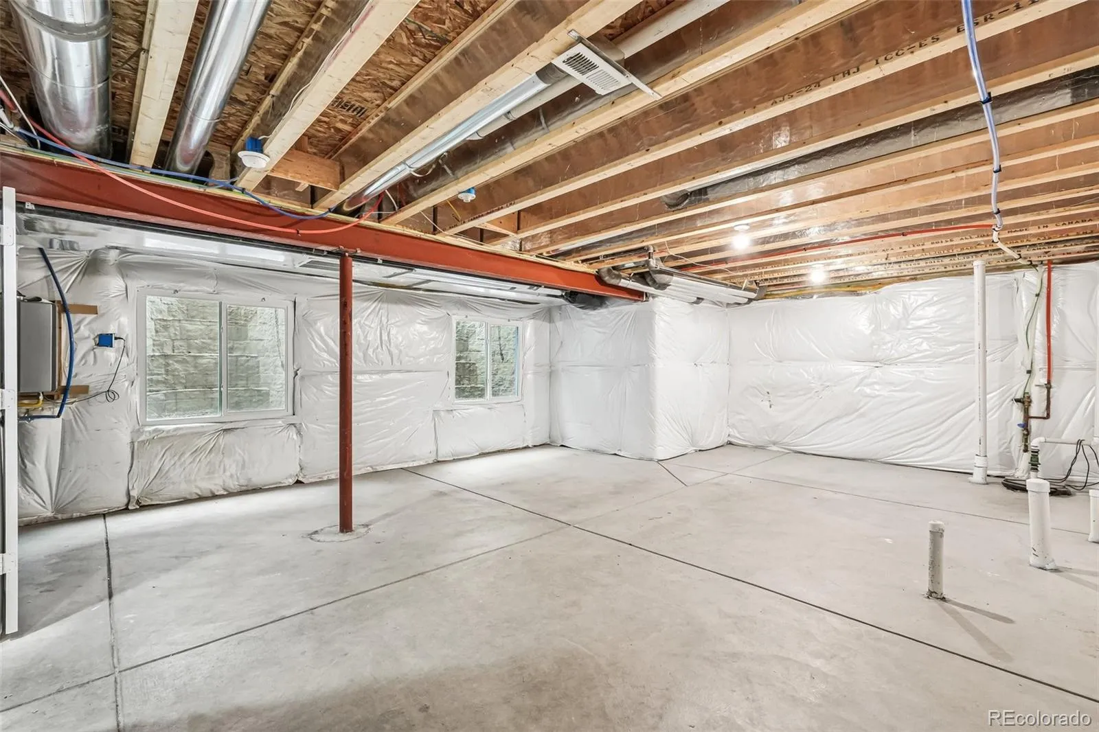 6568 N Ceylon Street Denver CO 80249 MLS #REC8210537 05222026000513 1600 39