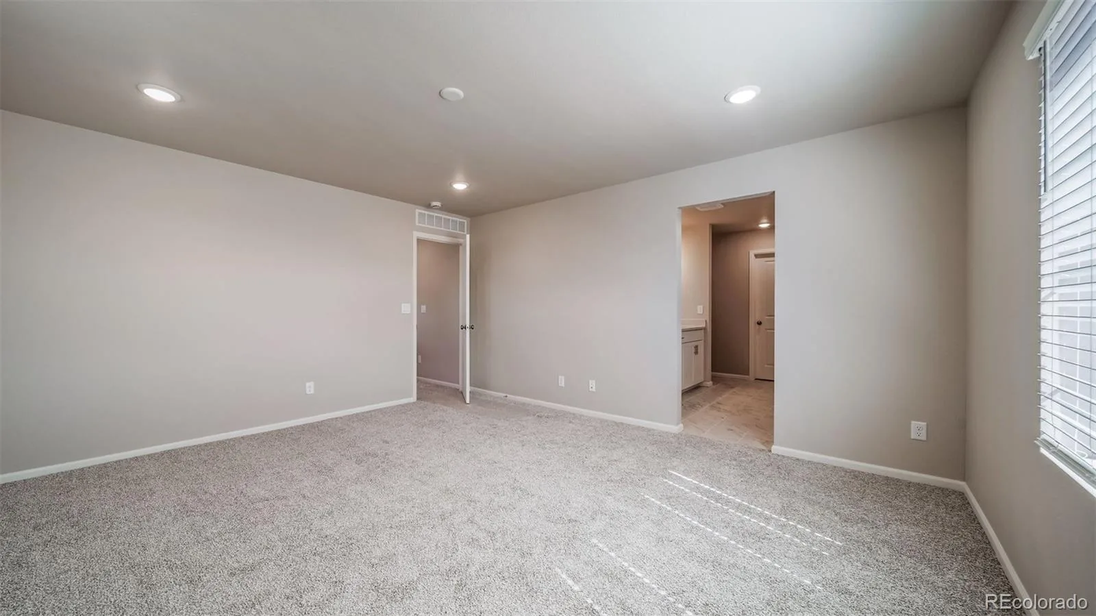 21792 E 46th Place Aurora CO 80019 MLS #REC8211313 06082026205433 1600 26