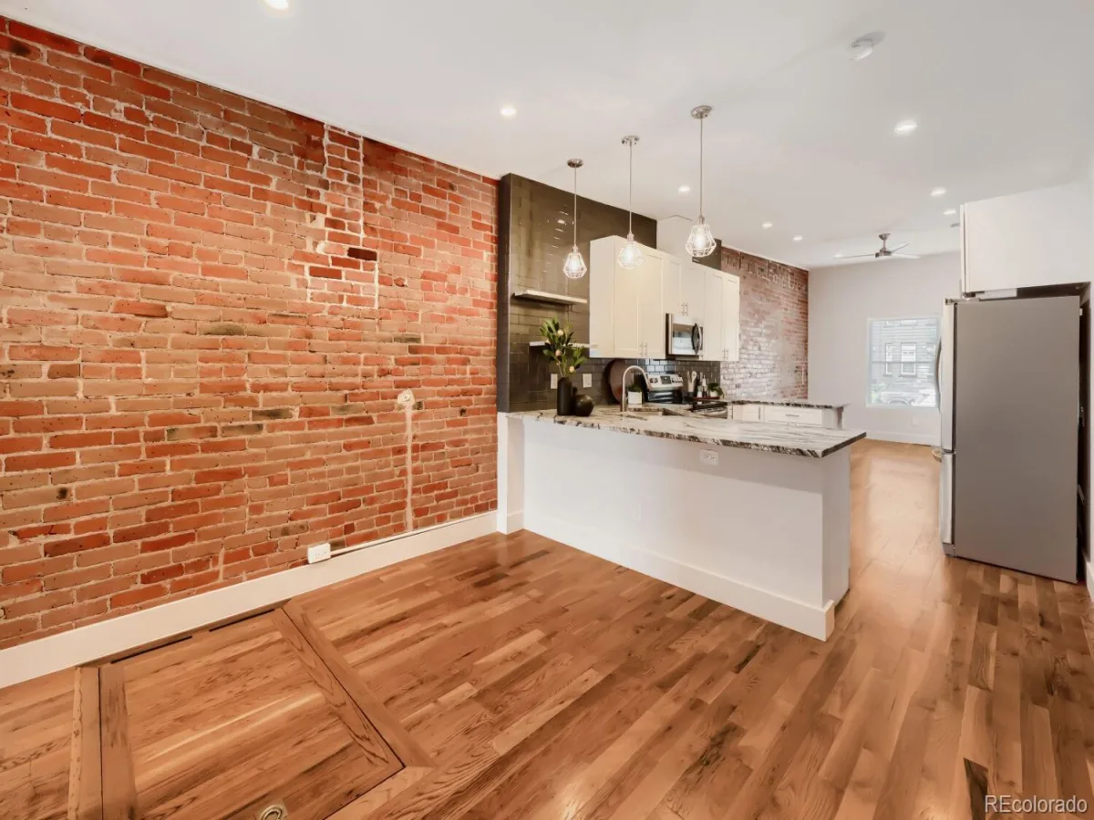 2951 Champa Street Denver CO 80205 MLS #REC8212097 06122026074621 1200 22