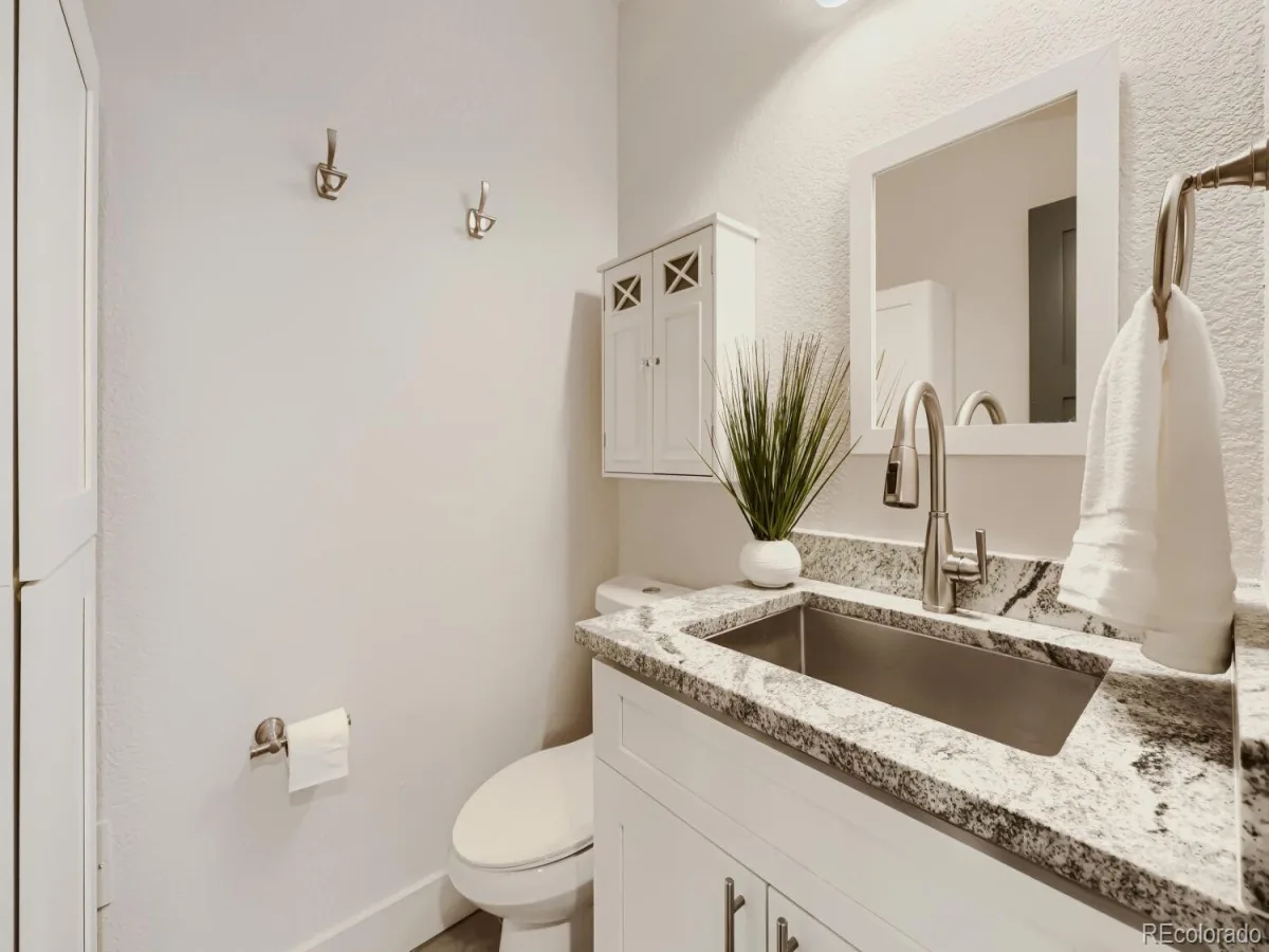 2951 Champa Street Denver CO 80205 MLS #REC8212097 06122026074621 1200 23
