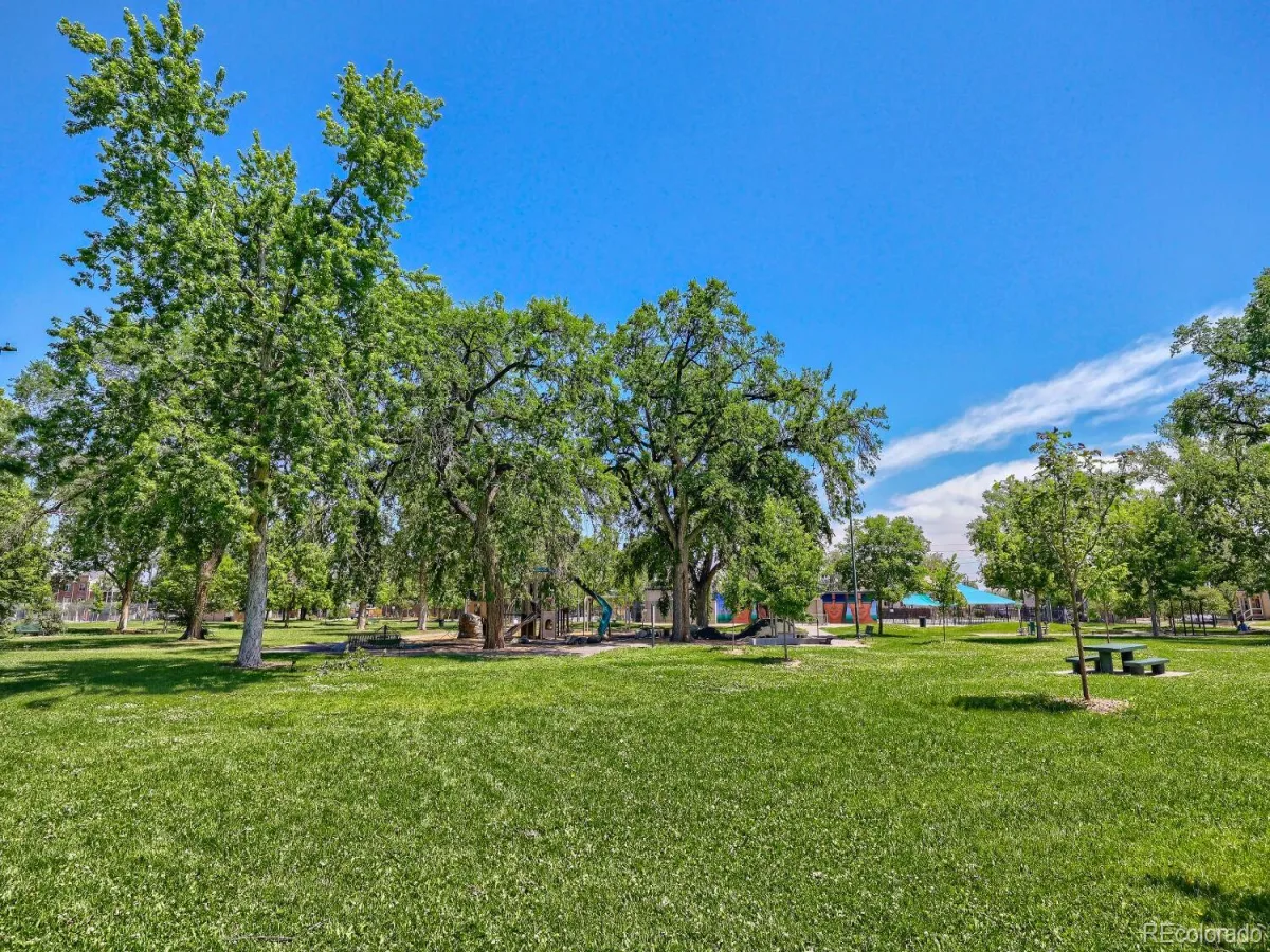 2951 Champa Street Denver CO 80205 MLS #REC8212097 06122026074621 1200 31