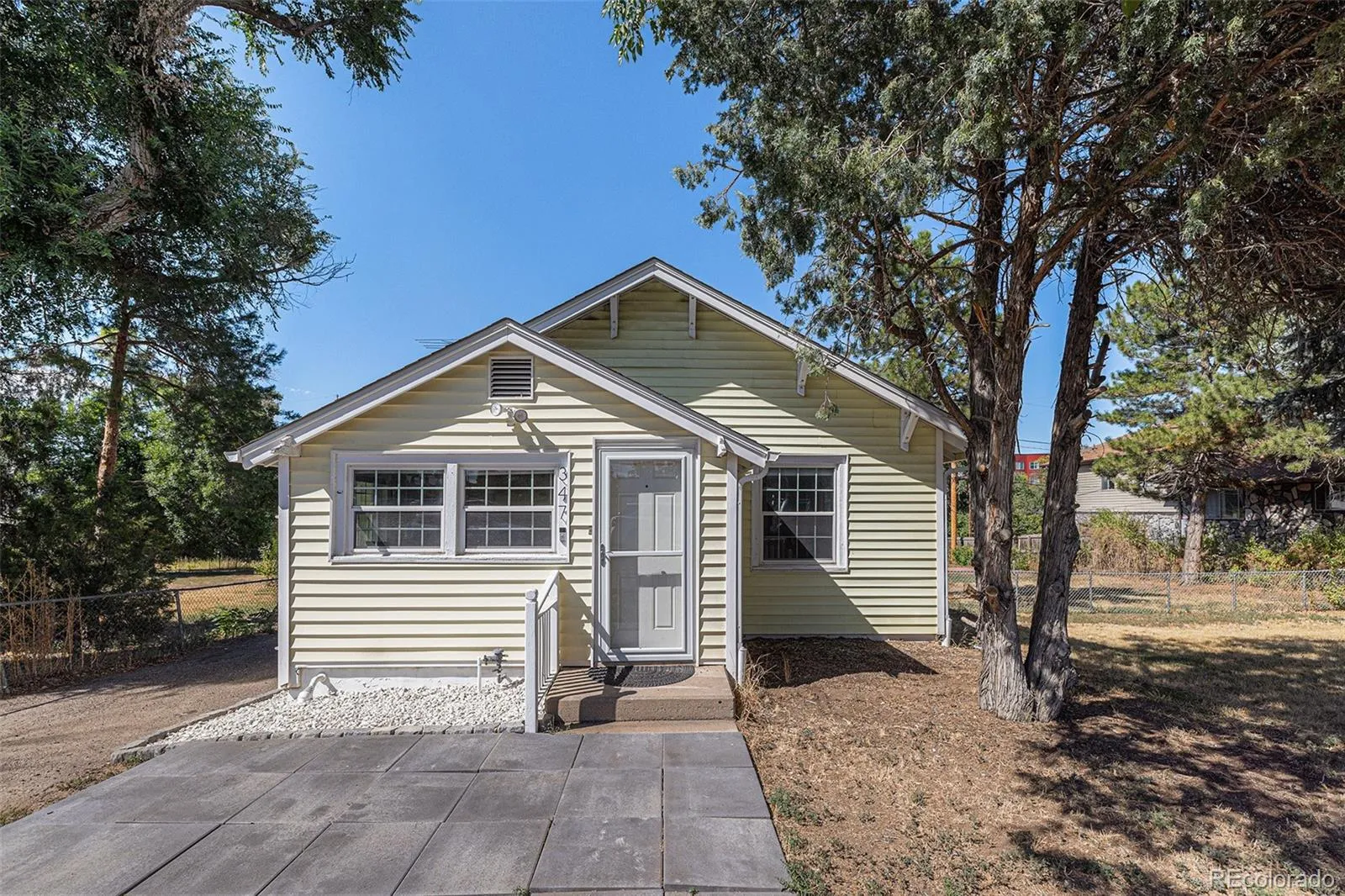 04172026214557 1600 14