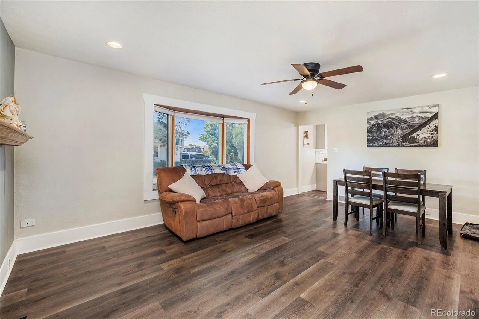 04172026214557 1600 17