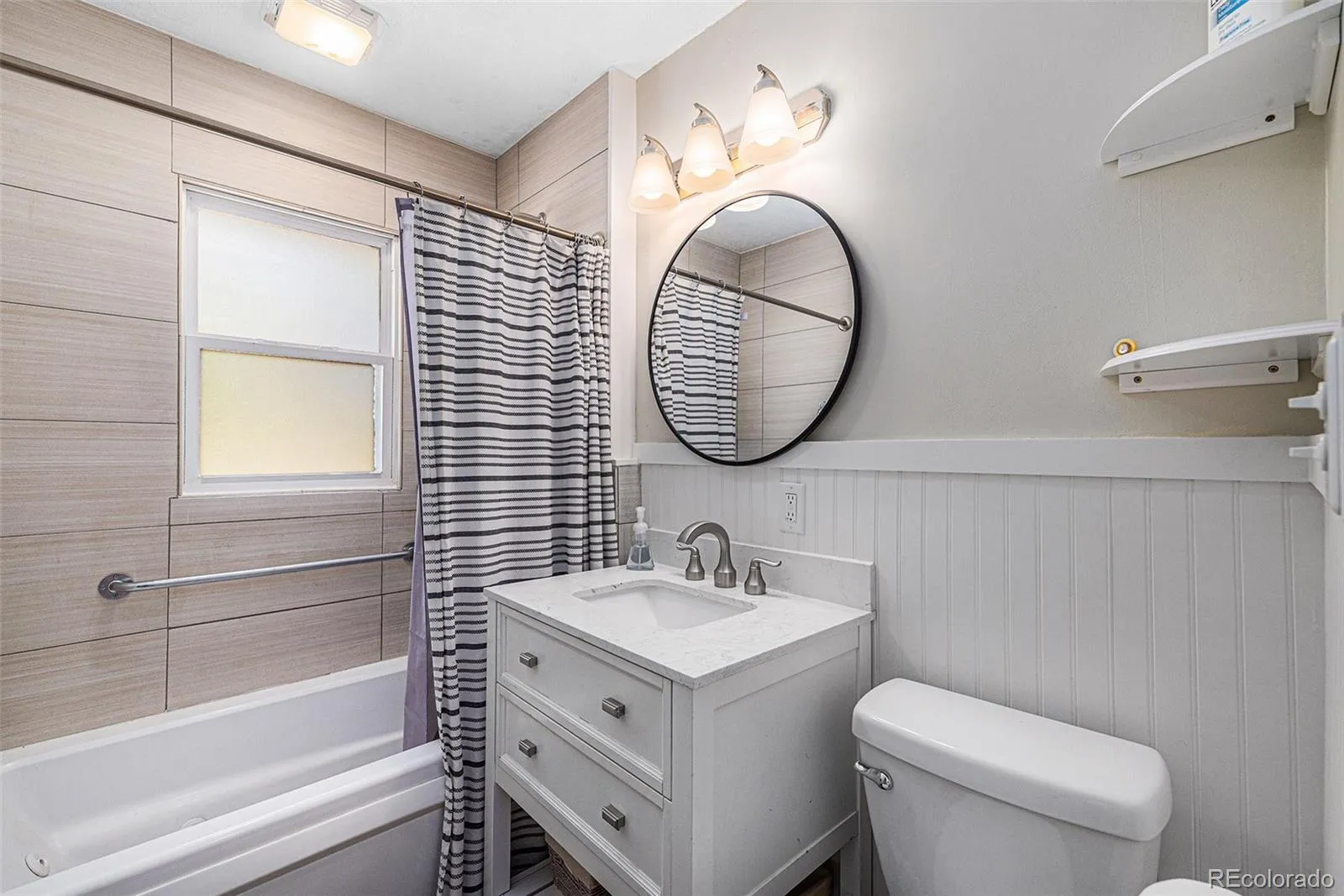 04172026214557 1600 22