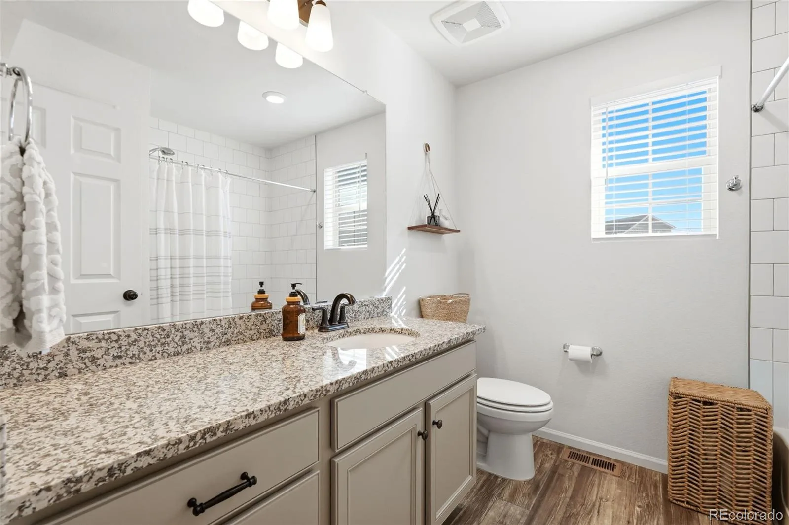 10061 Zeno Street Commerce City CO 80022 | MLS #REC8213464 07162026184501 1600 26