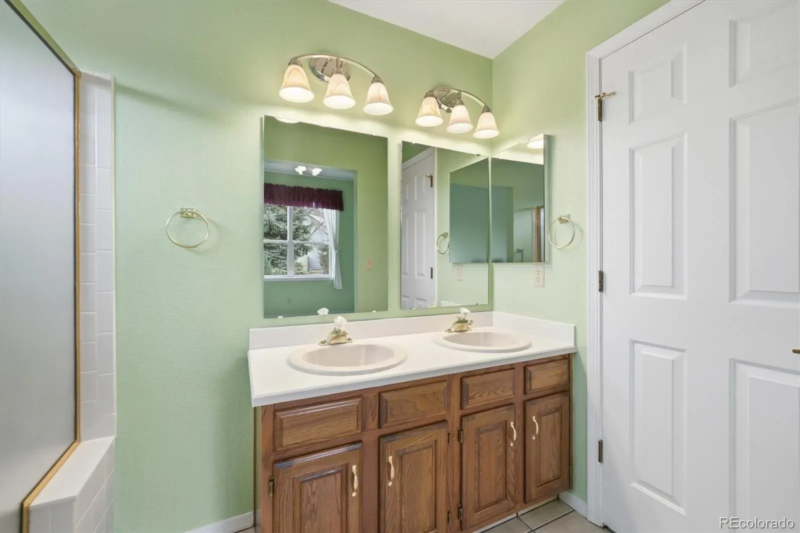 03142026225251 1600 21