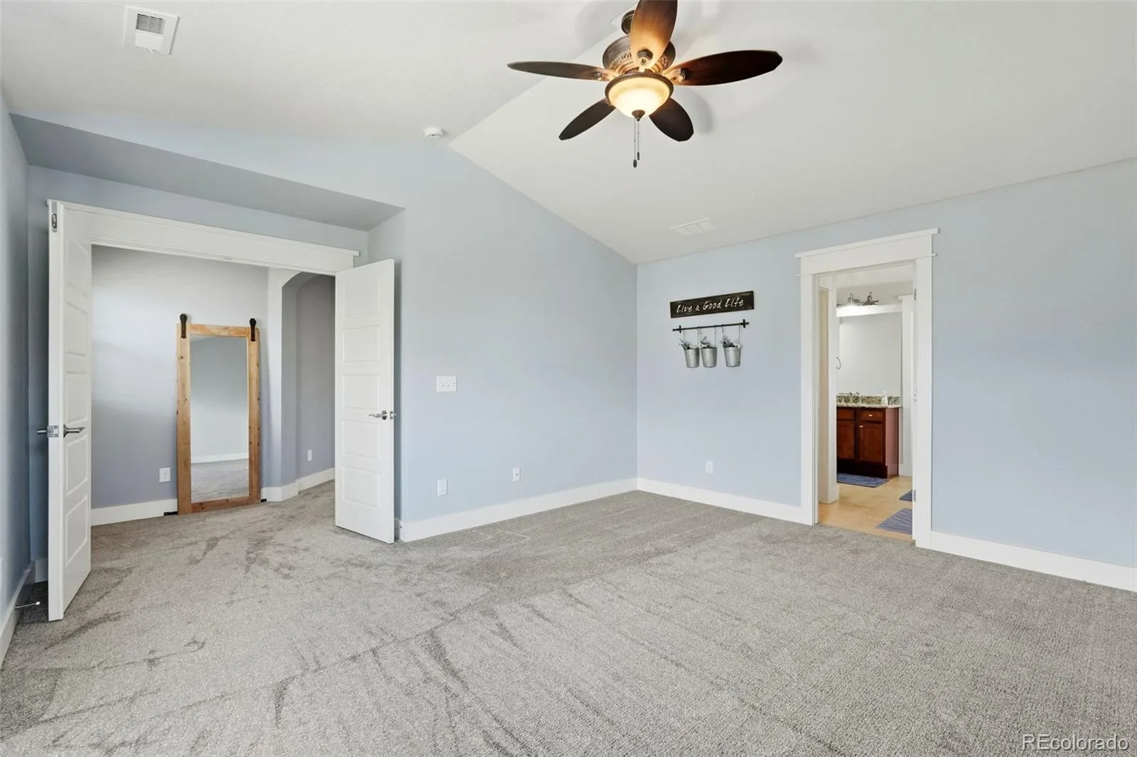 5417 S Elk Way Aurora CO 80016 | MLS #REC8217172 09222026085406 1600 17