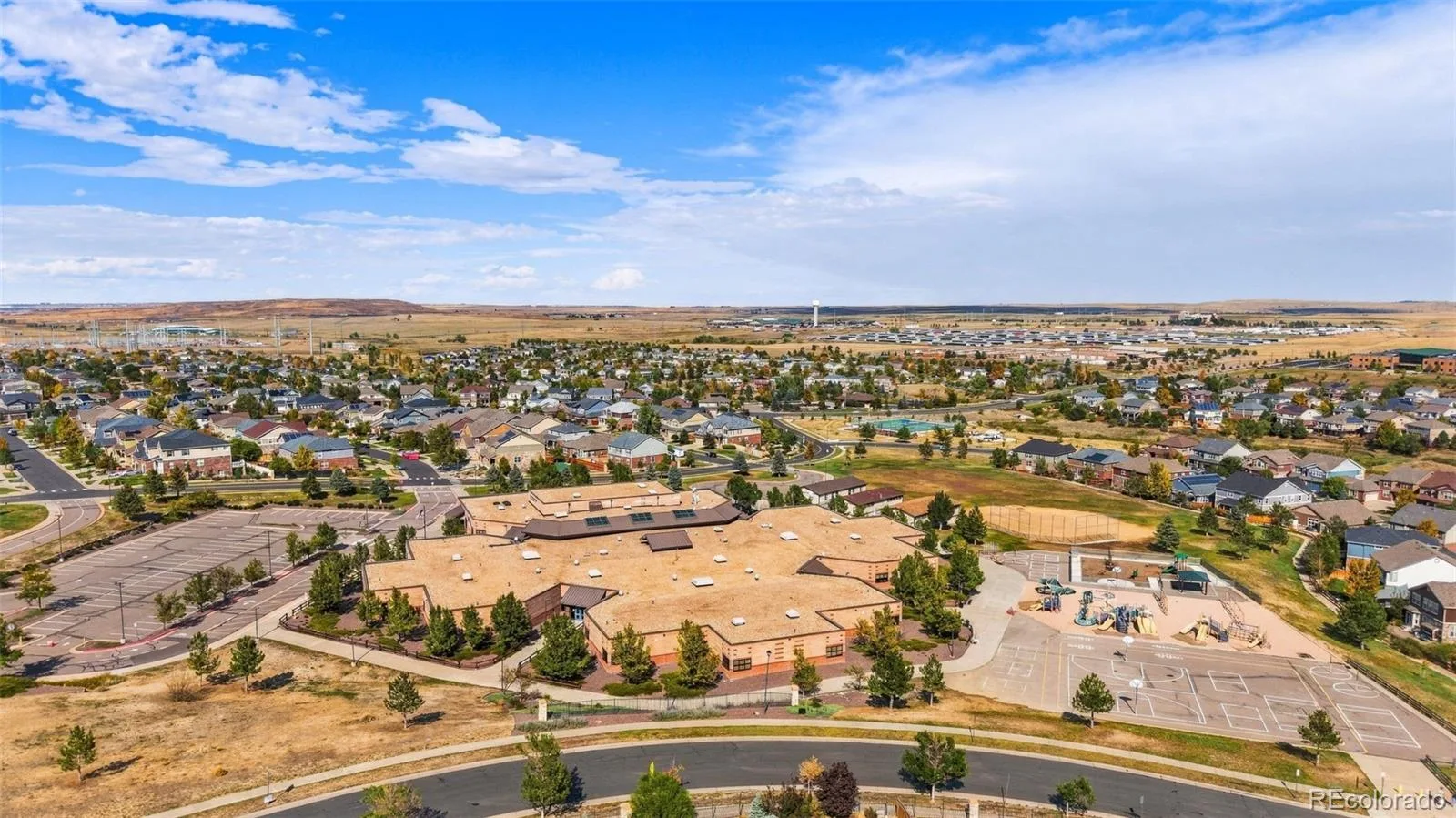 5417 S Elk Way Aurora CO 80016 | MLS #REC8217172 09222026085406 1600 42