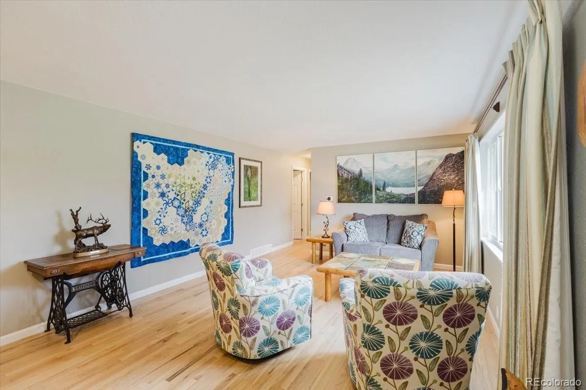 04112026010806 1200 2