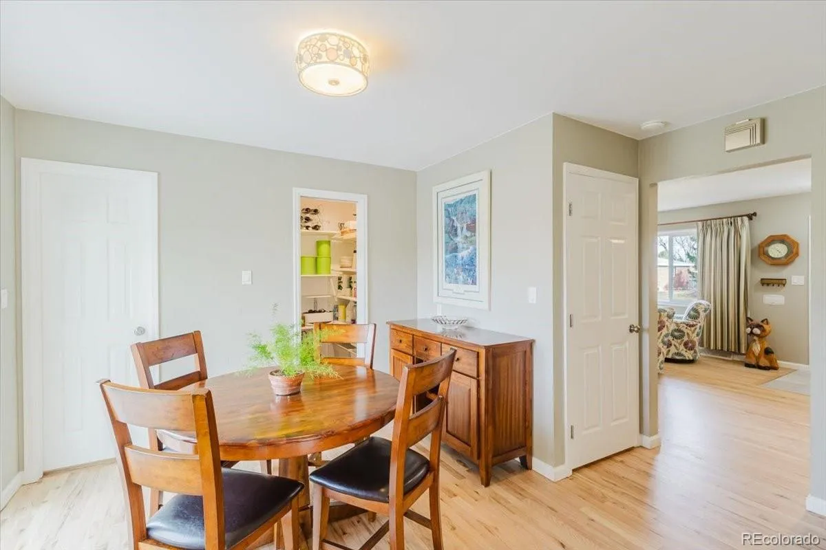 04112026010806 1200 4