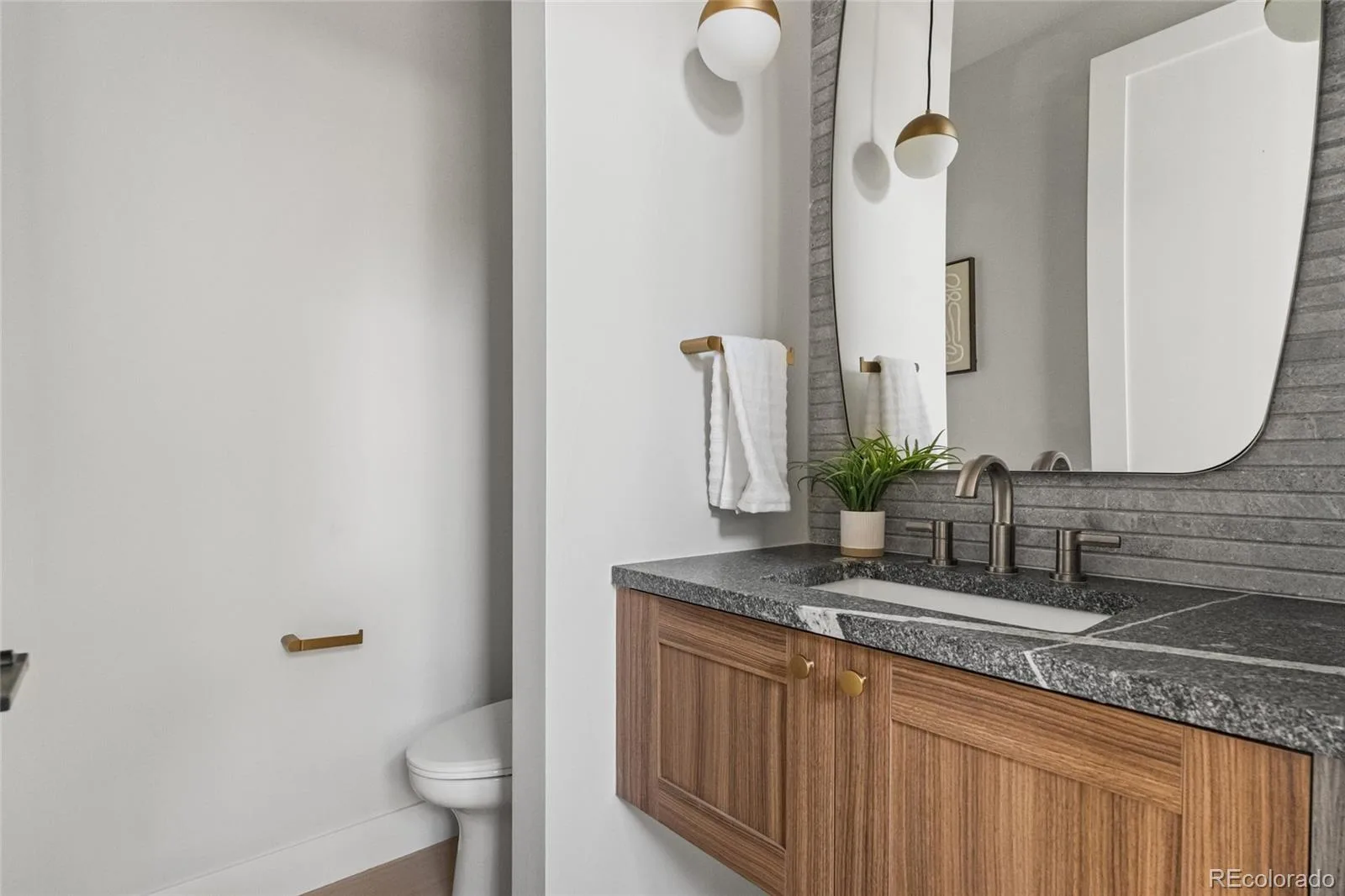 420 S Humboldt Street Denver CO 80209 | MLS #REC8217567 10102026020204 1600 21
