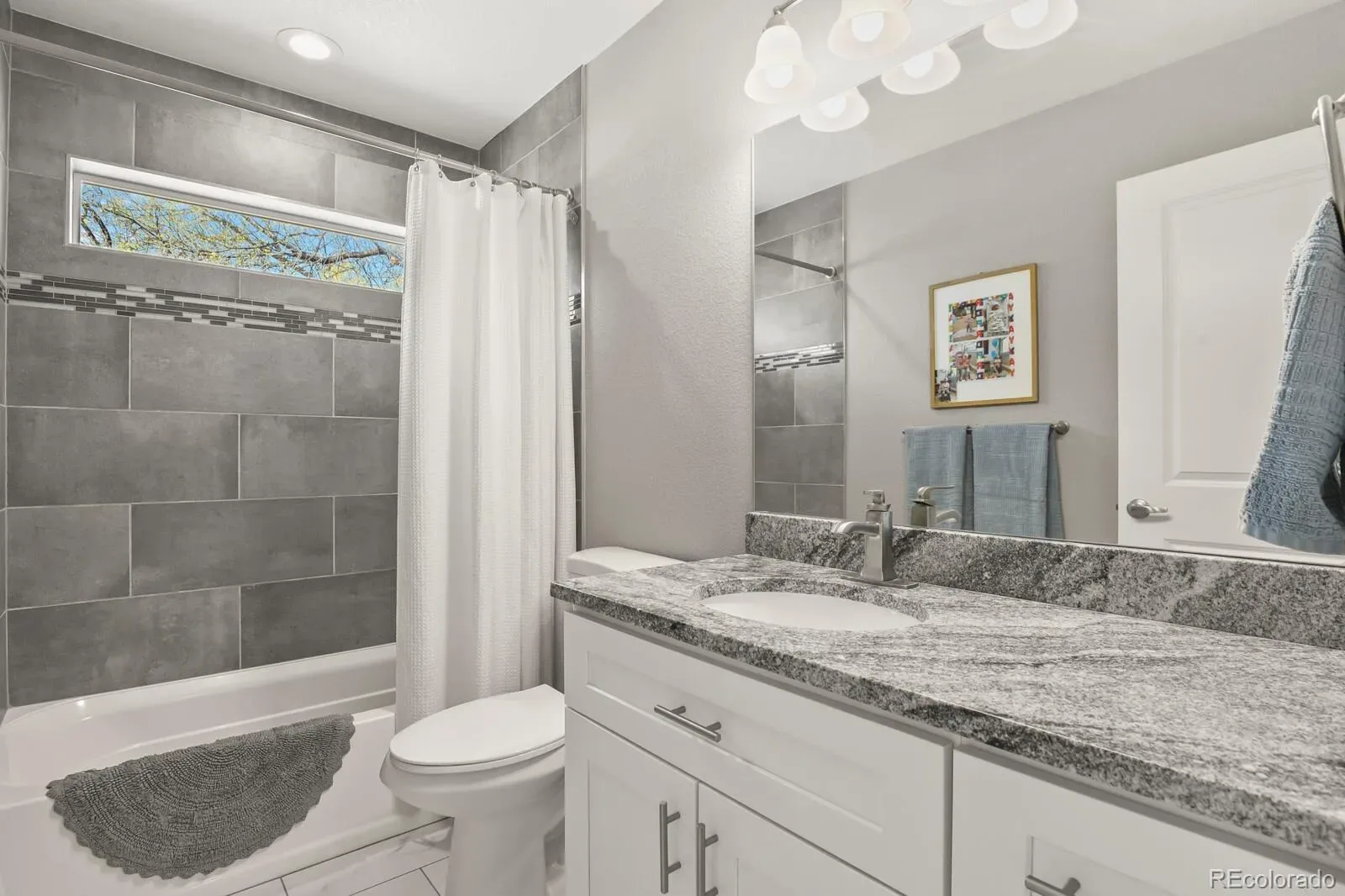 03272026132222 1600 32