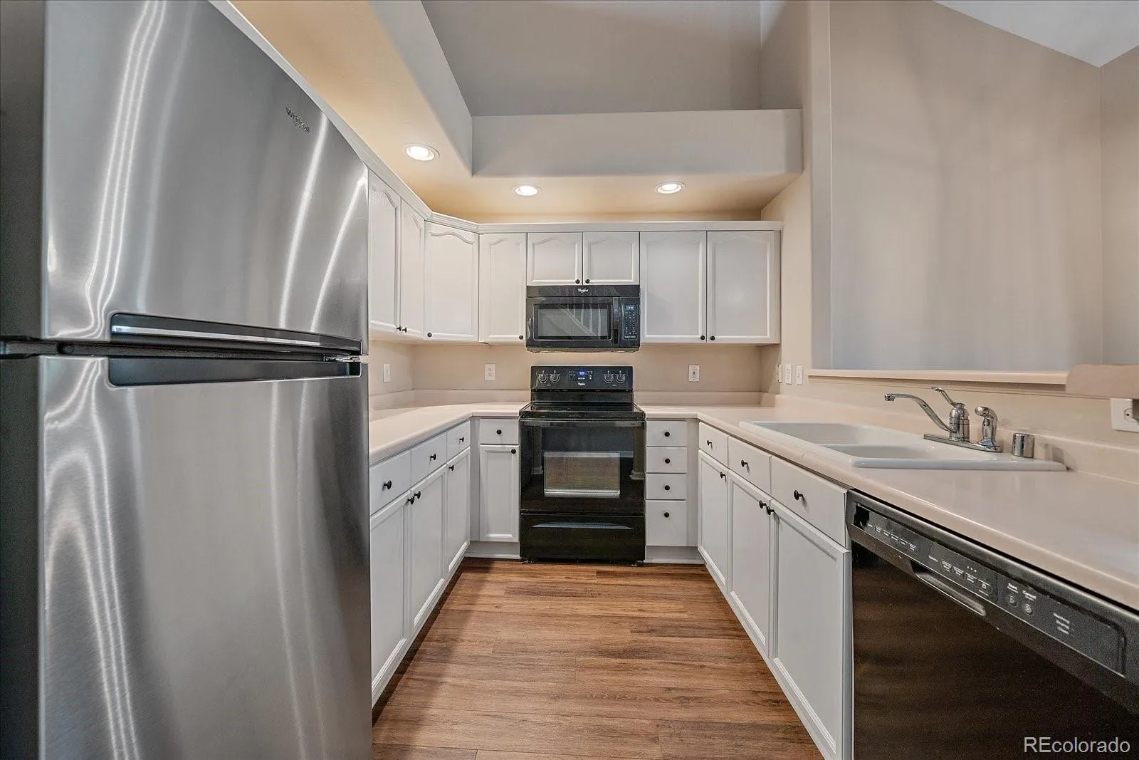 4005 S Dillon Way #204 Aurora CO 80014 MLS #REC8222156 05282026152853 1600 12