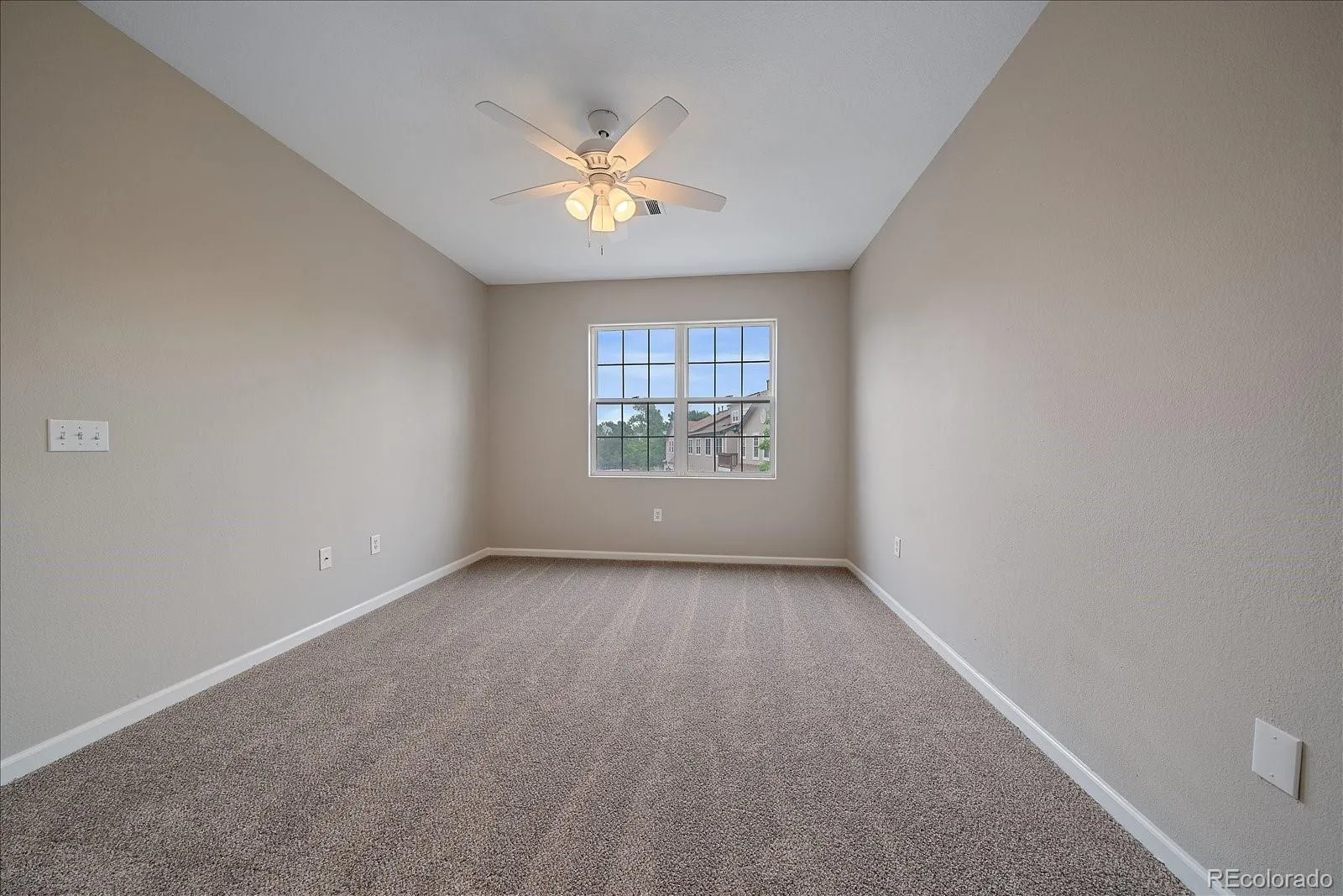 4005 S Dillon Way #204 Aurora CO 80014 MLS #REC8222156 05282026152853 1600 17