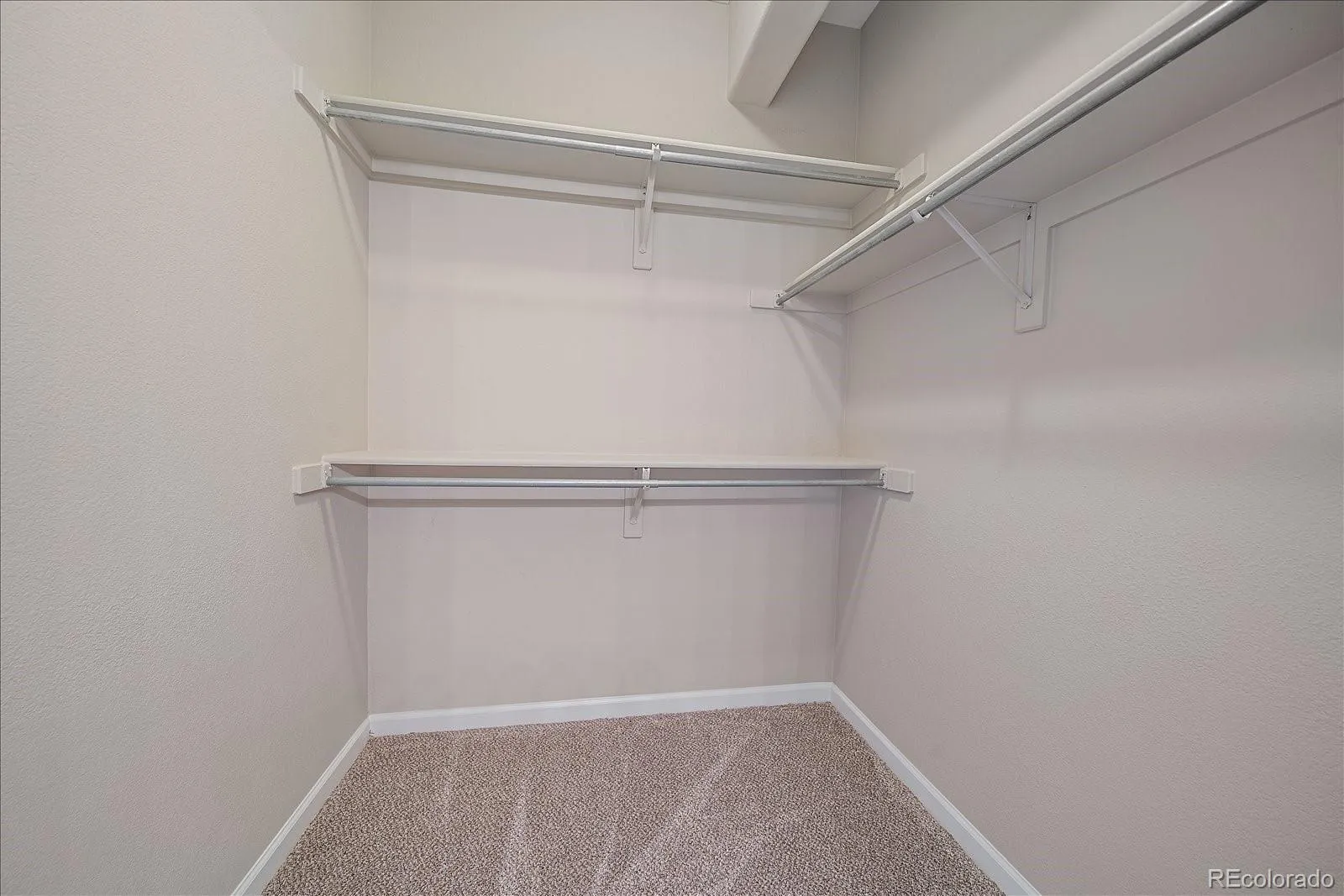 4005 S Dillon Way #204 Aurora CO 80014 MLS #REC8222156 05282026152853 1600 21