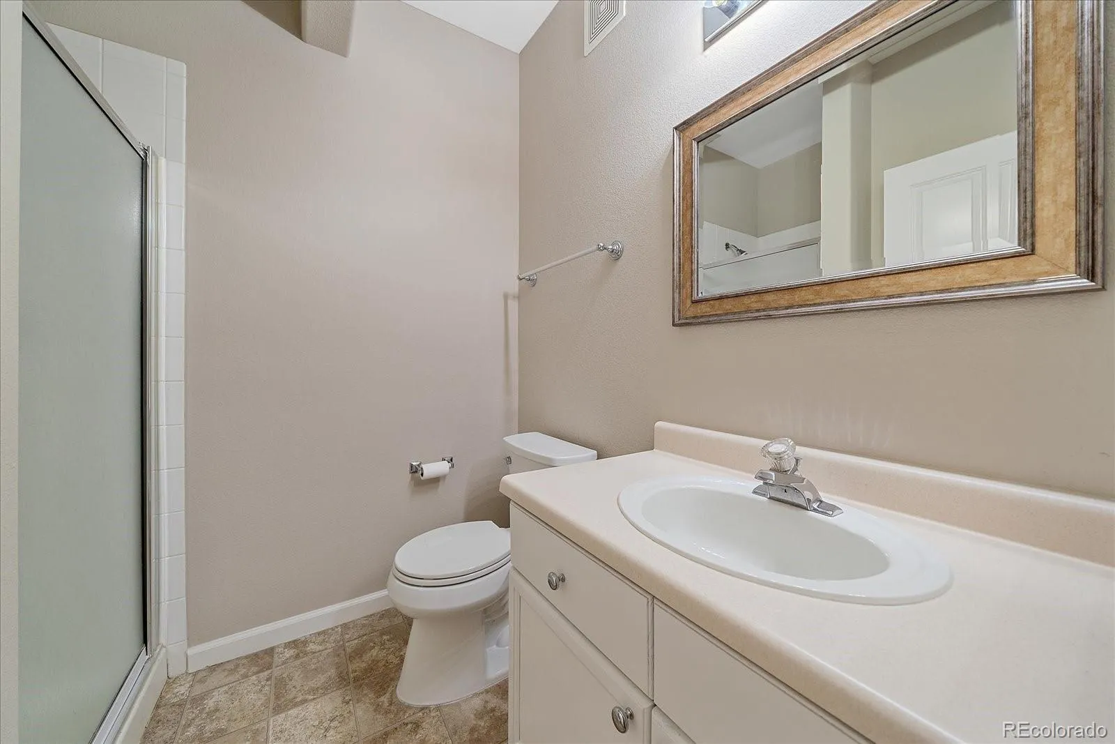 4005 S Dillon Way #204 Aurora CO 80014 MLS #REC8222156 05282026152853 1600 23
