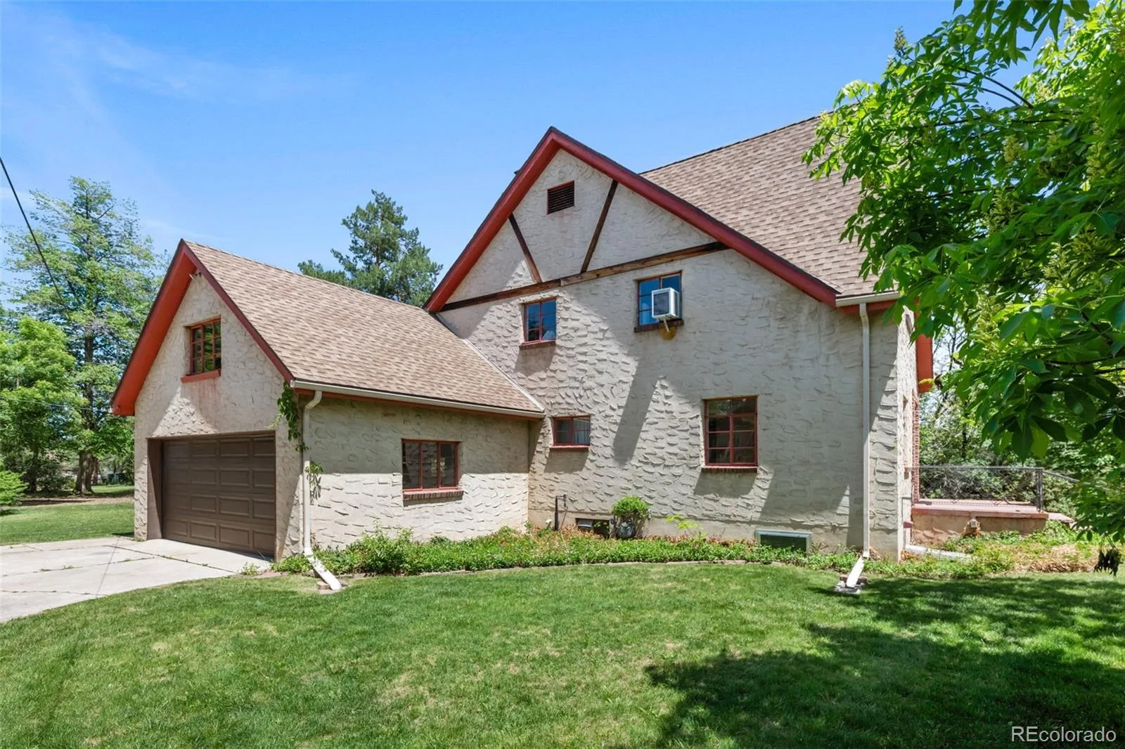 8075 W 32nd Avenue Wheat Ridge CO 80033 | MLS #REC8222211 08202026022809 1600 24