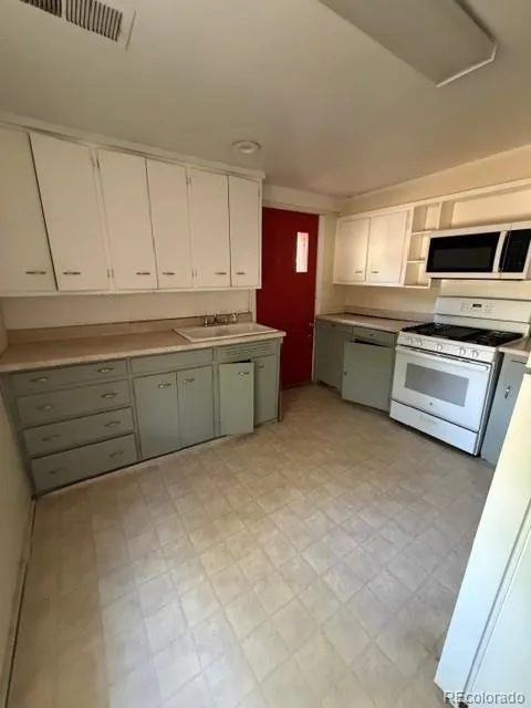 2320 S Williams Street Denver CO 80210 MLS #REC8222368 07012026222247 480 7
