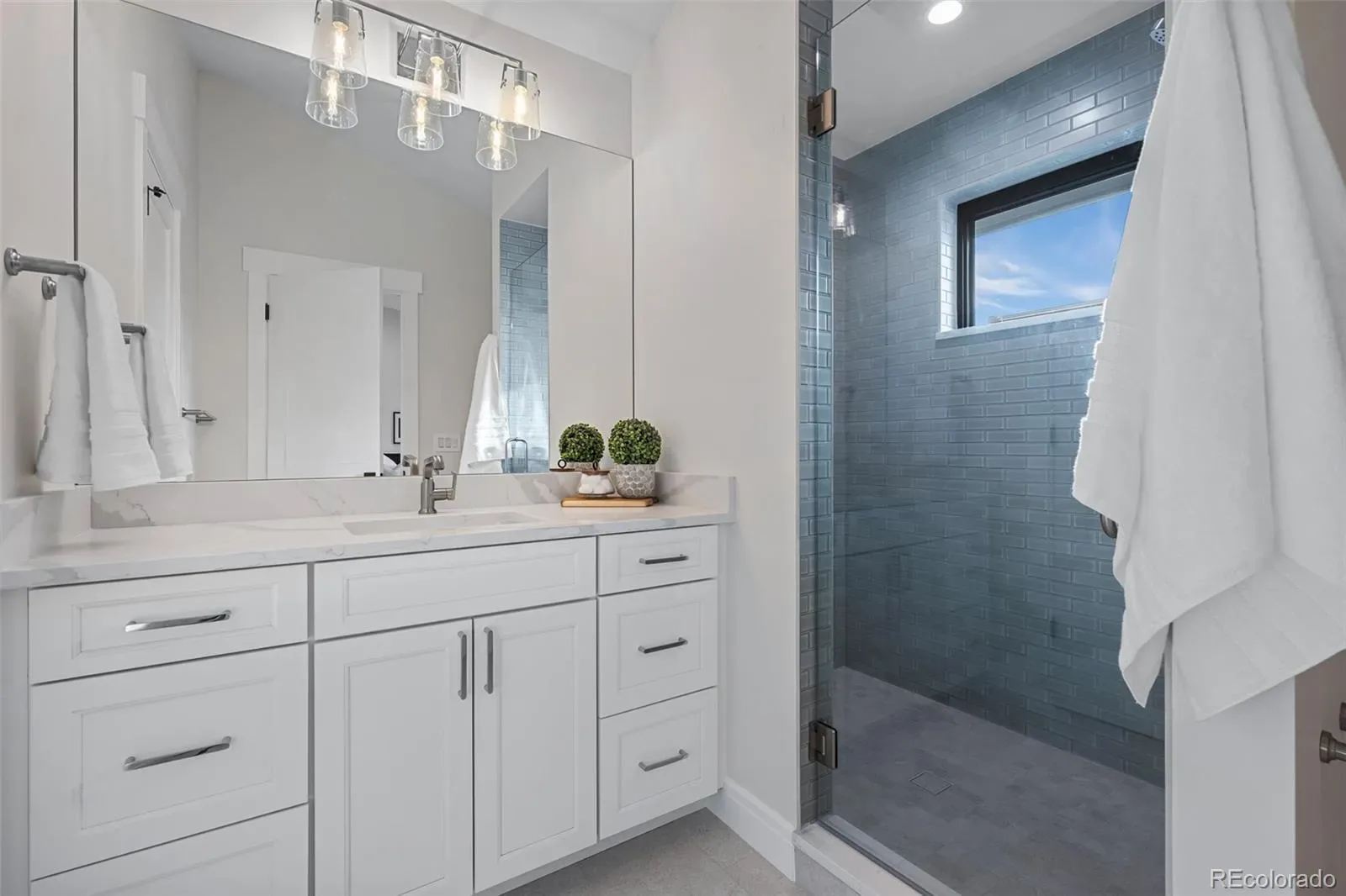 03192026205345 1600 29