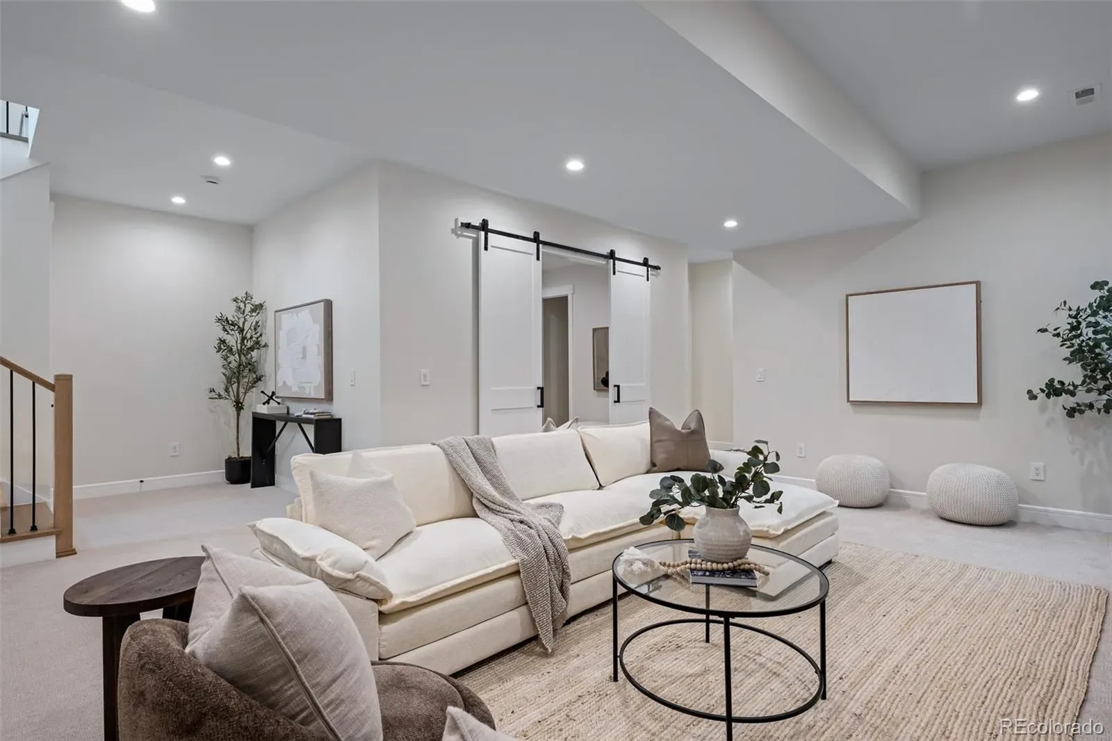 03192026205345 1600 32