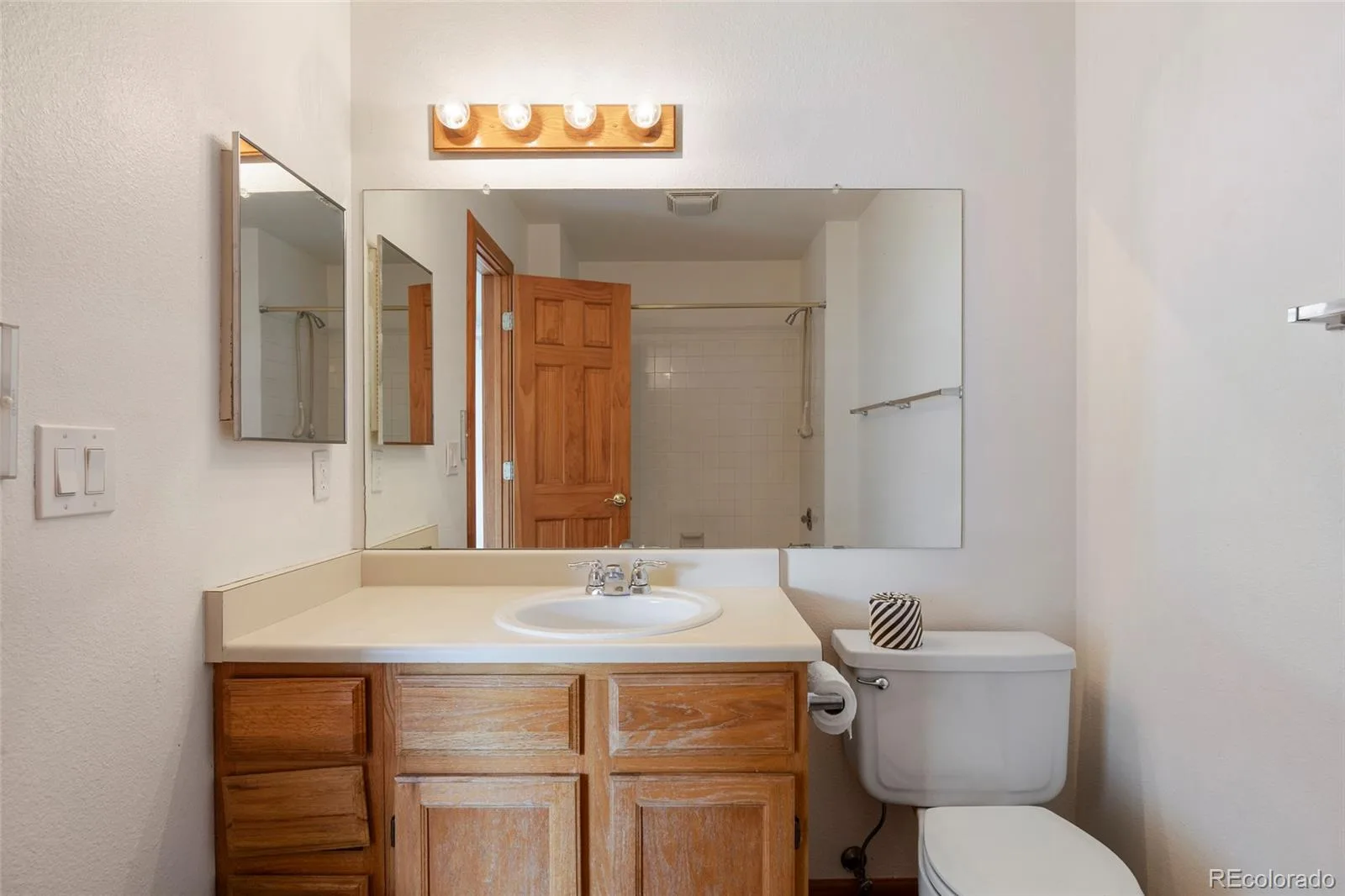 3409 S Ammons Street #21-5 Denver CO 80227 | MLS #REC8223328 08182026231453 1600 17