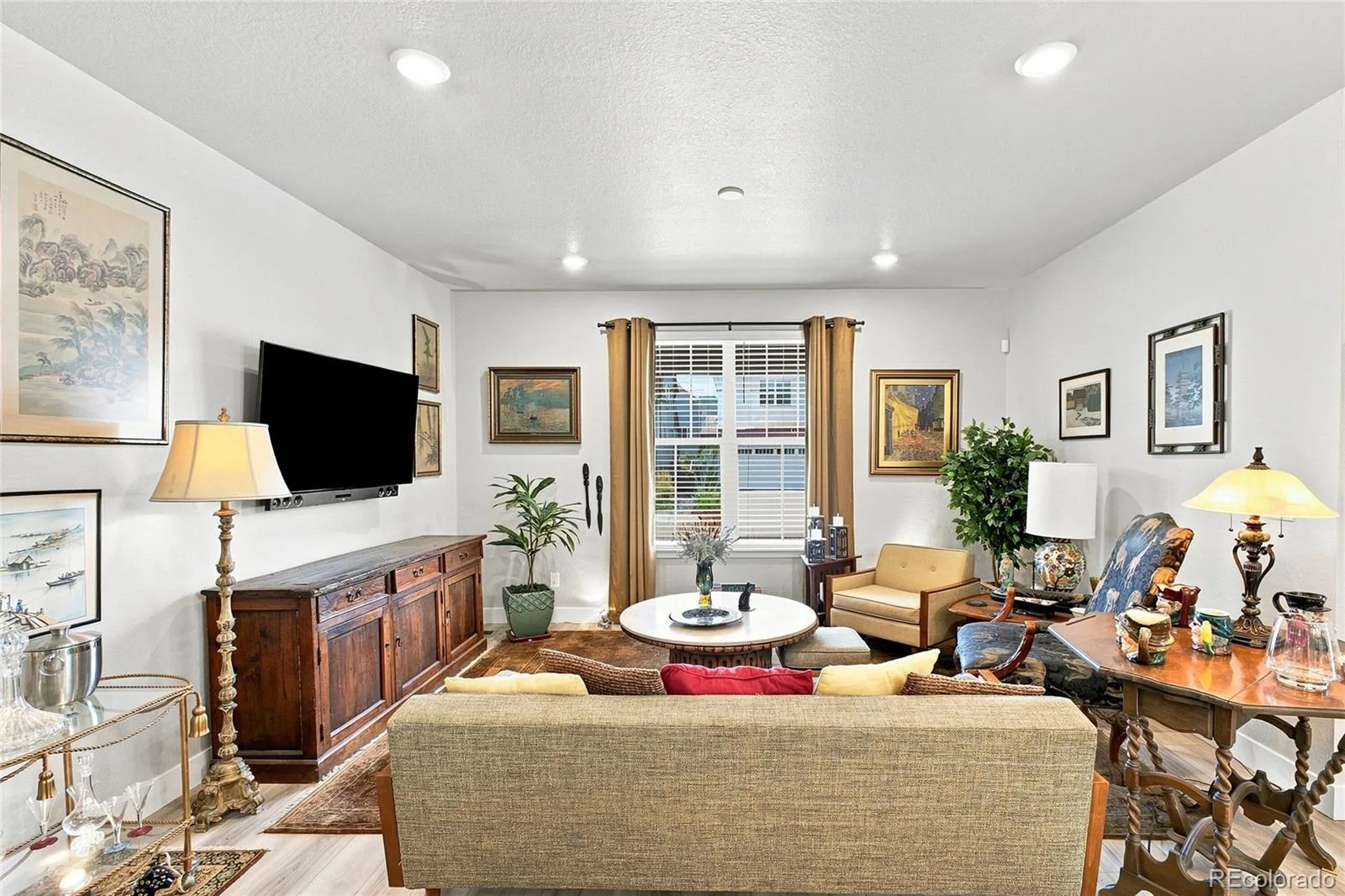 9777 Banner Peak Street Littleton CO 80125 | MLS #REC8225692 07312026201804 1600 15