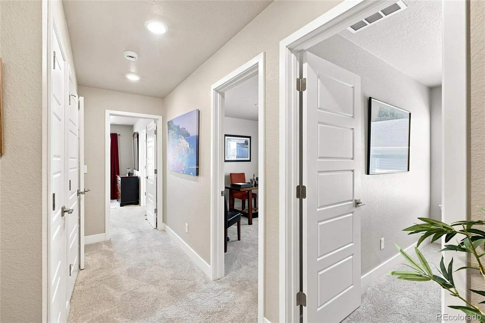 9777 Banner Peak Street Littleton CO 80125 | MLS #REC8225692 07312026201804 1600 25