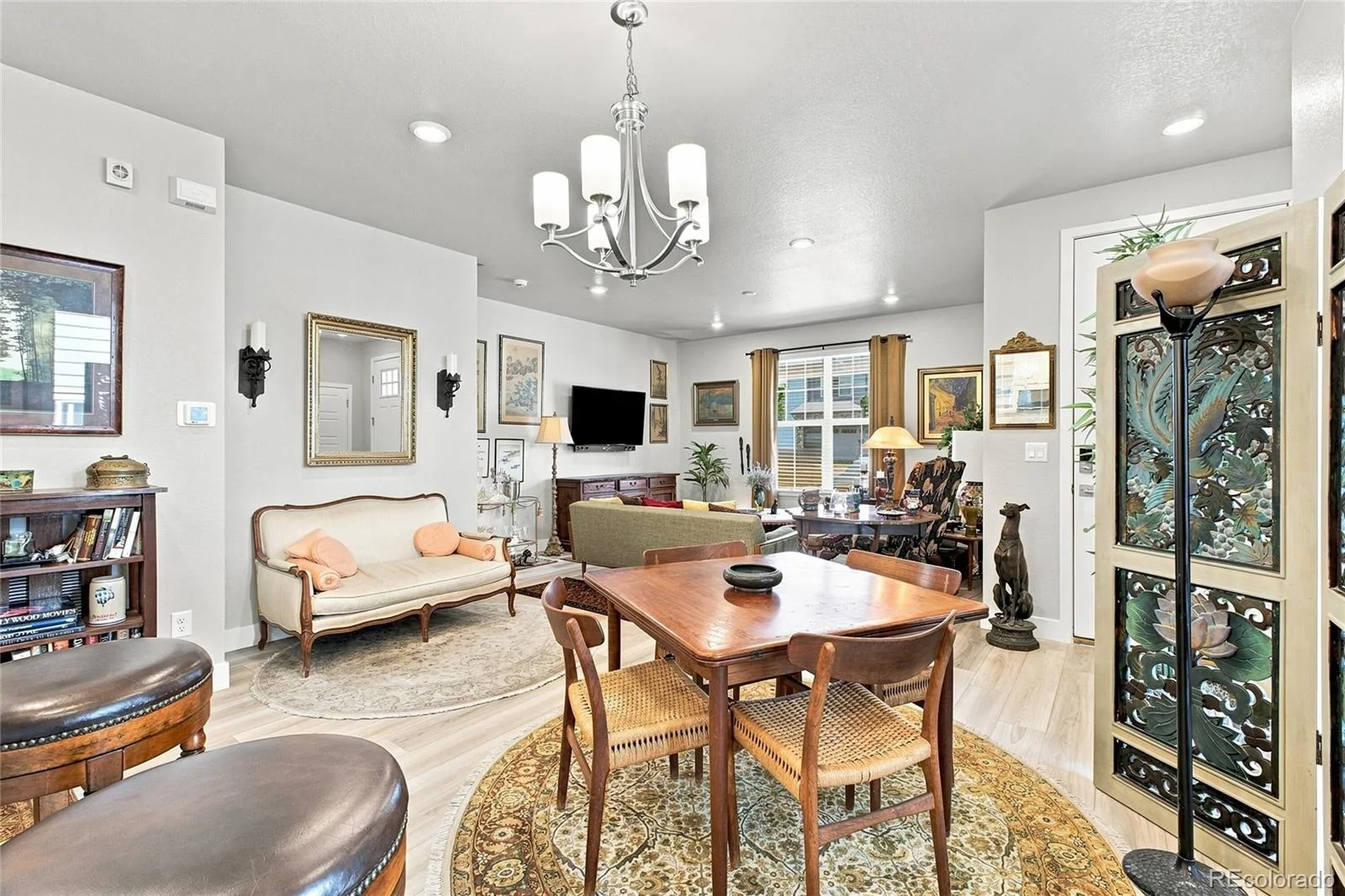 9777 Banner Peak Street Littleton CO 80125 | MLS #REC8225692 07312026201804 1600 7