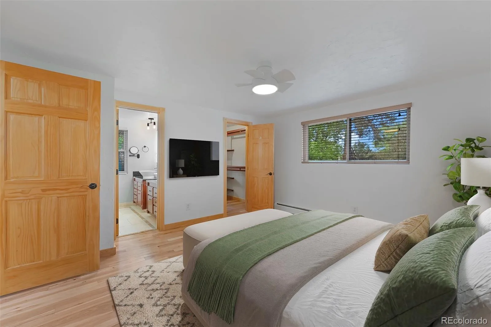 6731 S Clayton Way Centennial CO 80122 MLS #REC8225992 06012026231523 1600 16