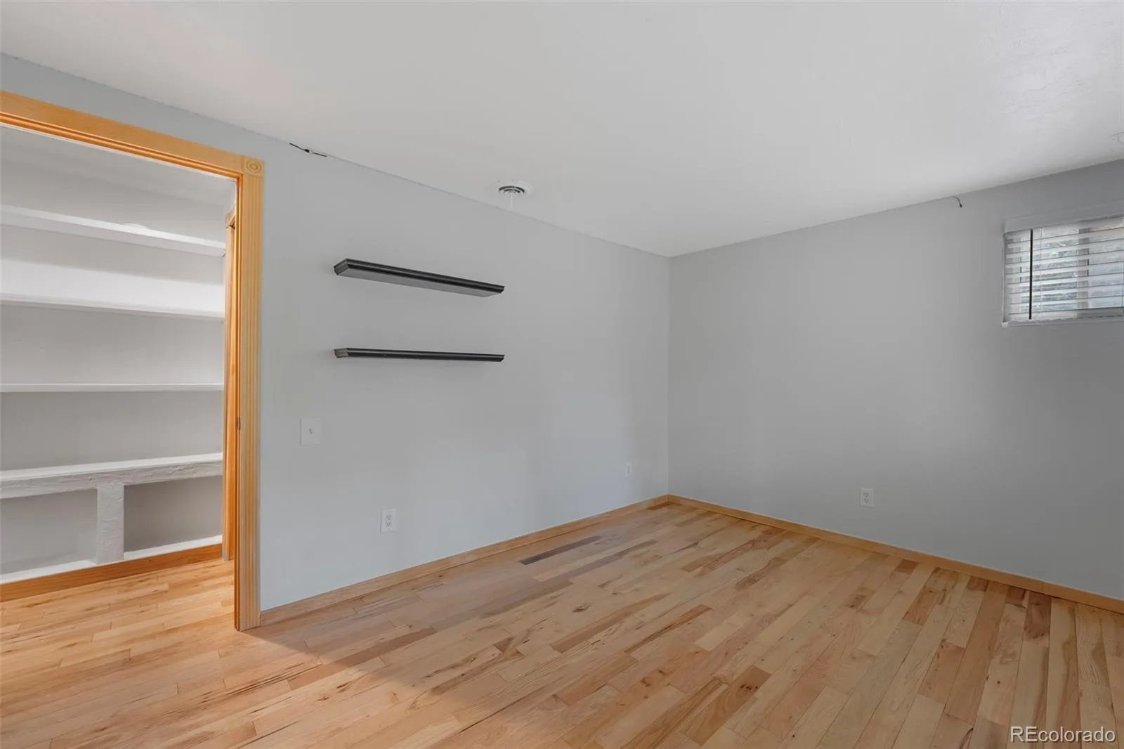 6731 S Clayton Way Centennial CO 80122 MLS #REC8225992 06012026231523 1600 21