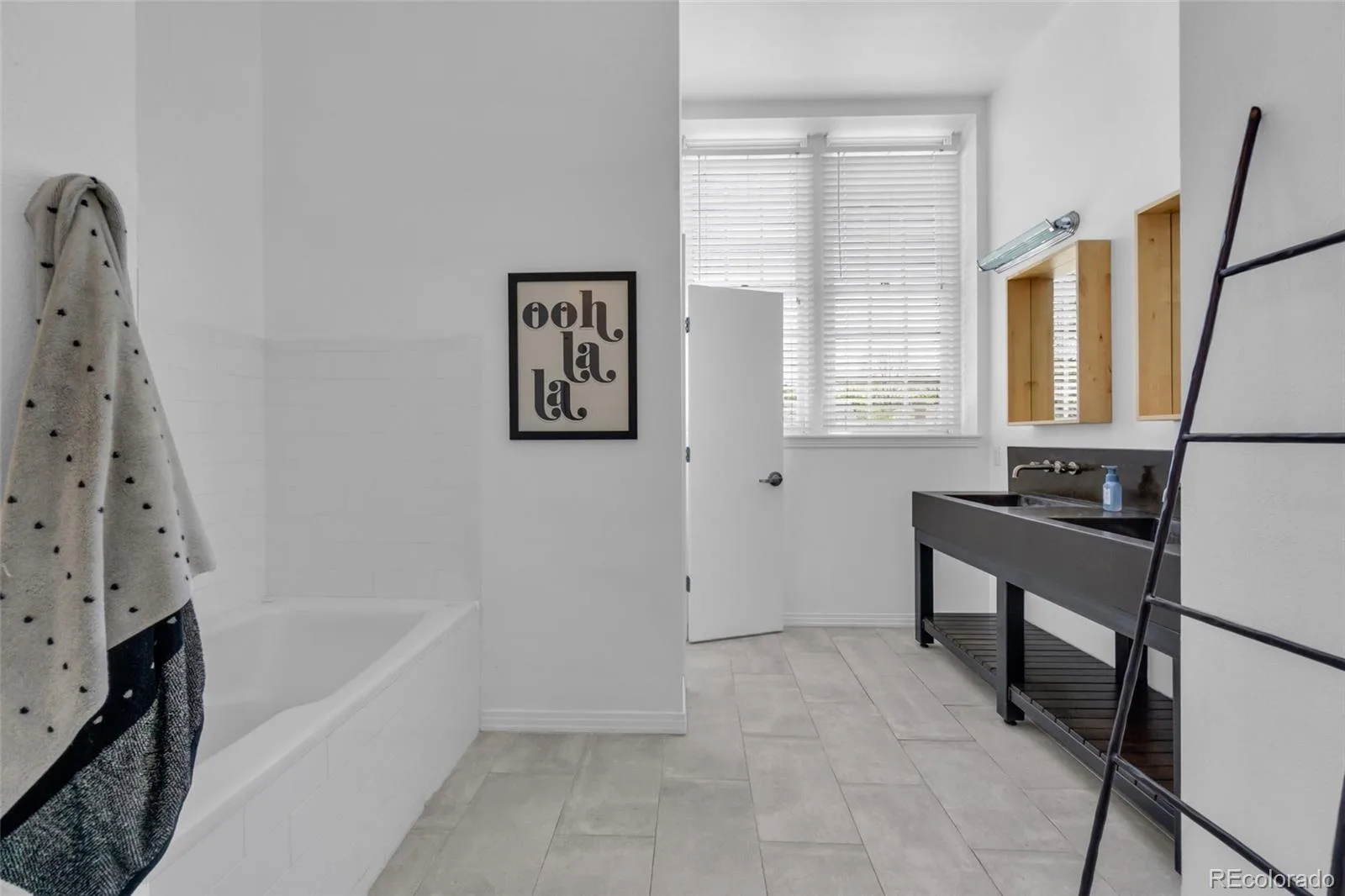 225 N Lincoln Street #1 Denver CO 80203 MLS #REC8226793 06162026221655 1600 29