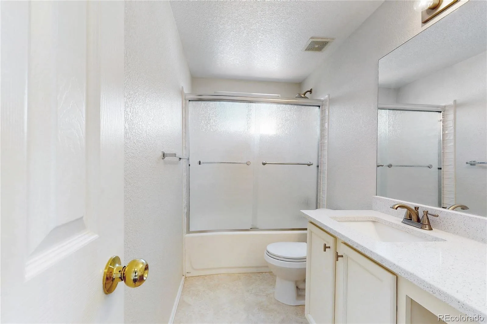 13803 Eudora Street Thornton CO 80602 | MLS #REC8227019 08272026182158 1600 28