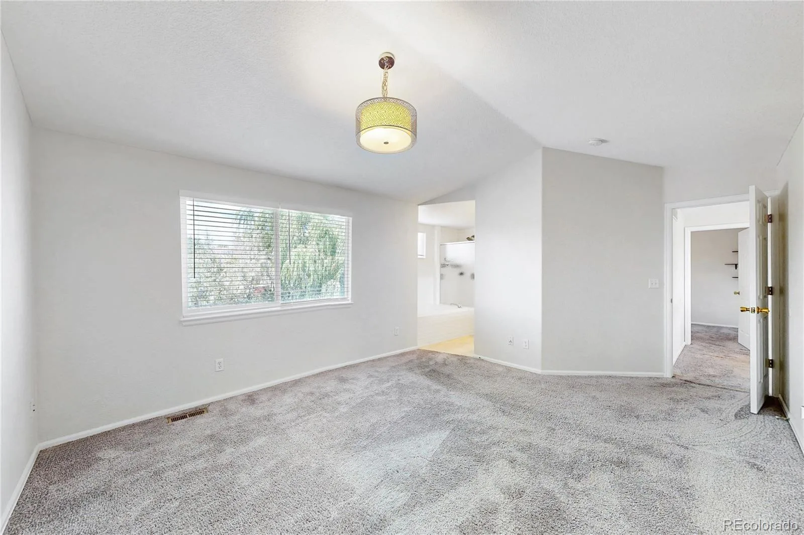 13803 Eudora Street Thornton CO 80602 | MLS #REC8227019 08272026182158 1600 31