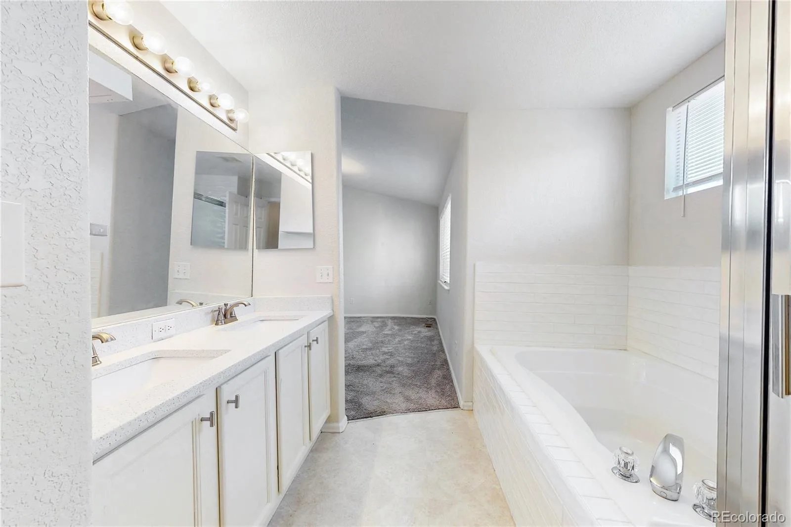 13803 Eudora Street Thornton CO 80602 | MLS #REC8227019 08272026182158 1600 34