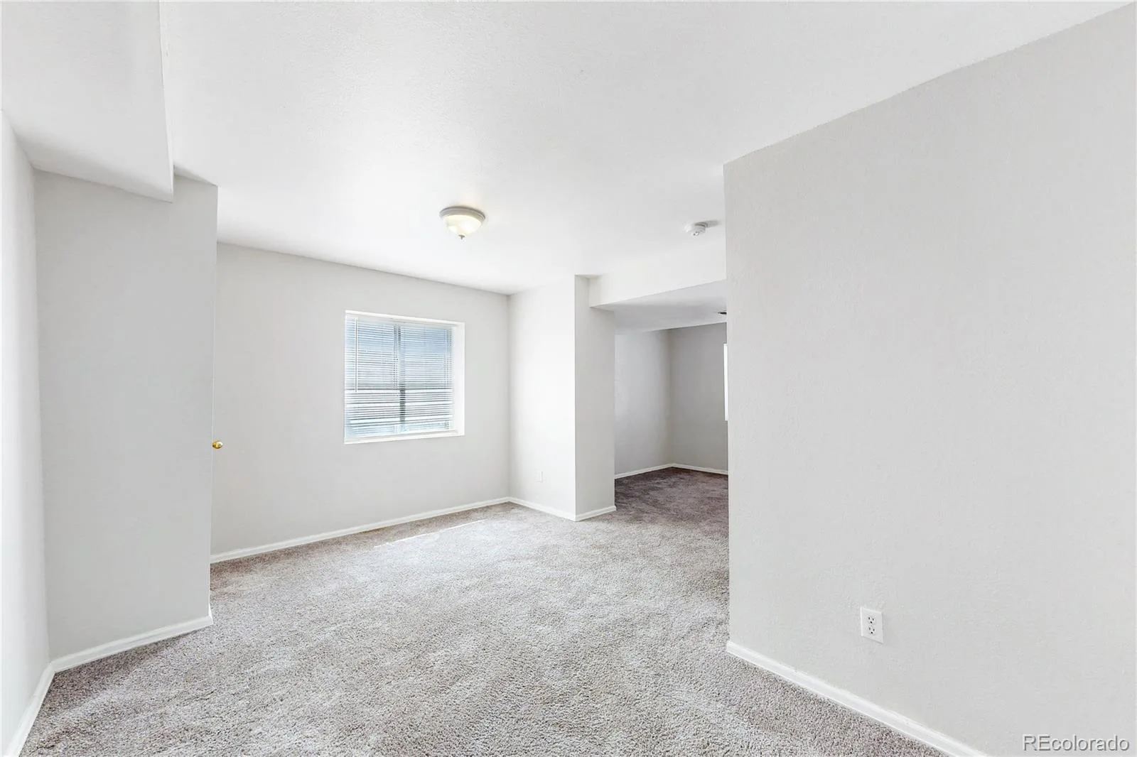 13803 Eudora Street Thornton CO 80602 | MLS #REC8227019 08272026182158 1600 39