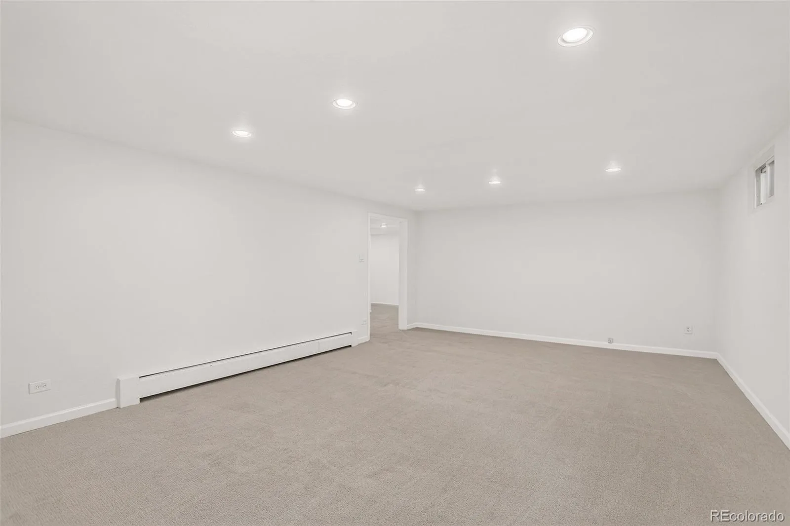 3048 S Adams Street Denver CO 80210 | MLS #REC8229548 08052026155514 1600 21
