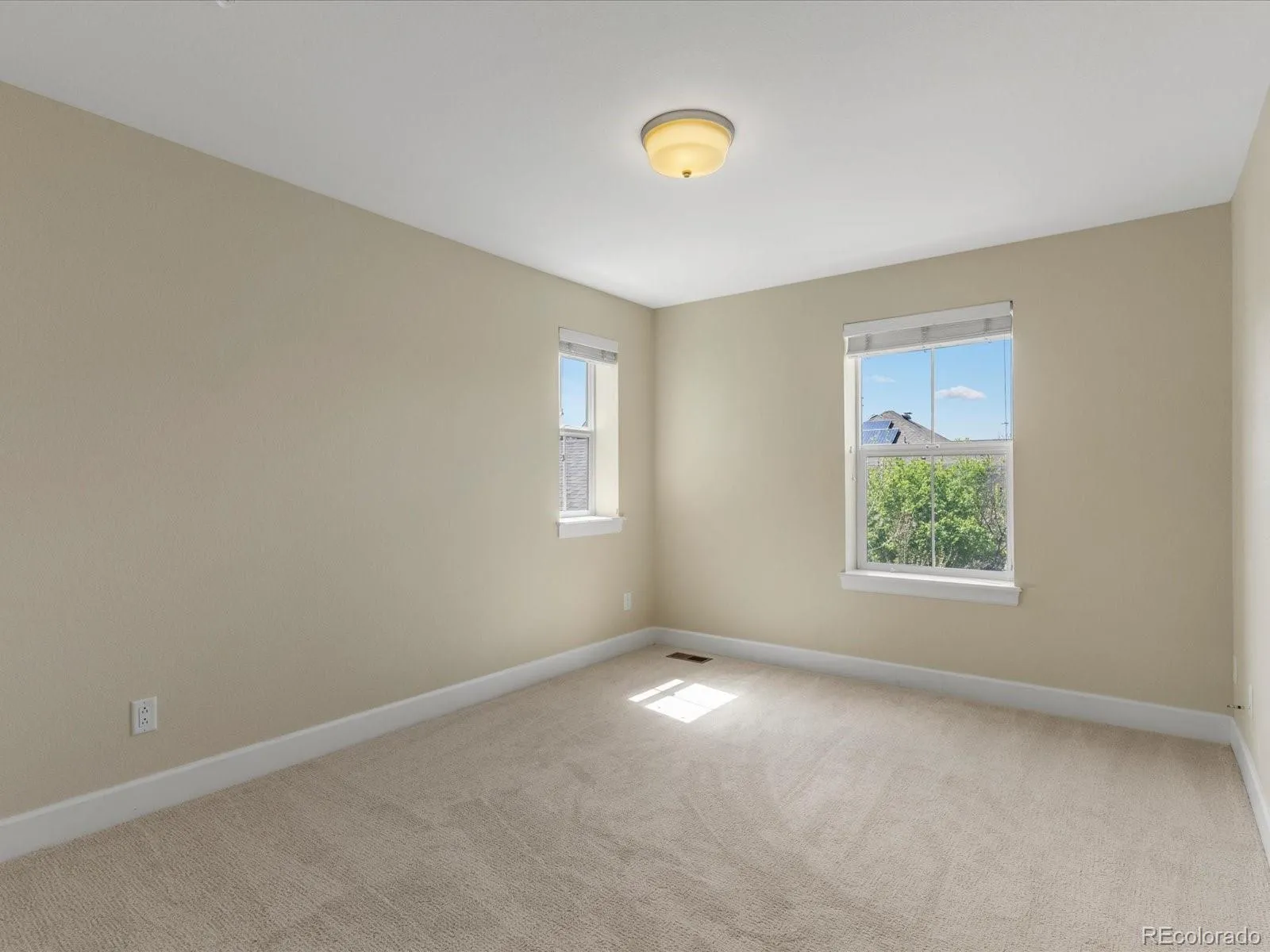 04092026214735 1600 20