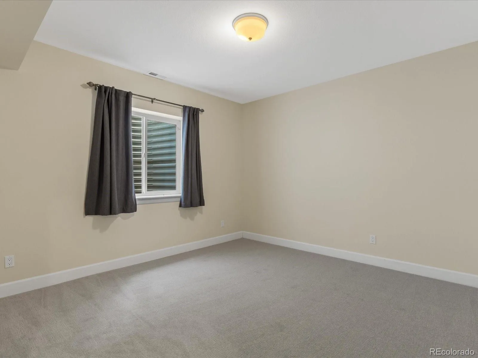 04092026214735 1600 27