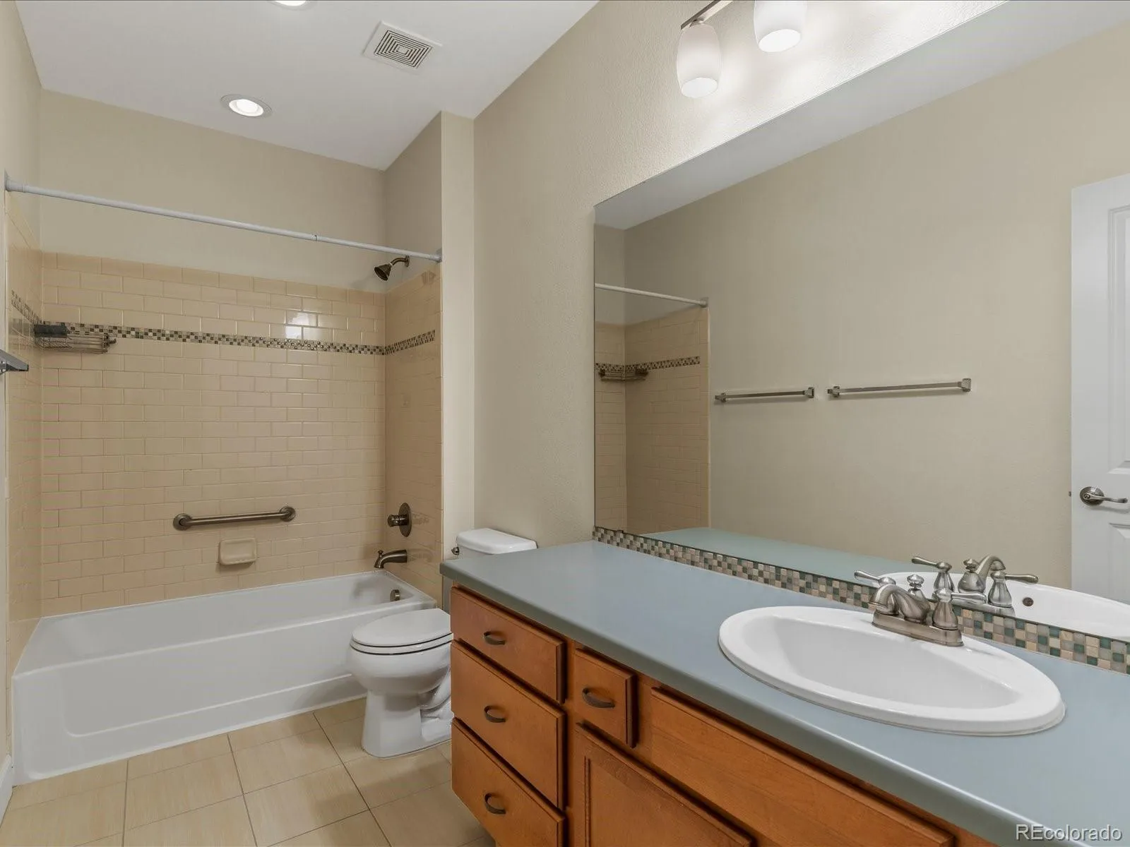 04092026214735 1600 29